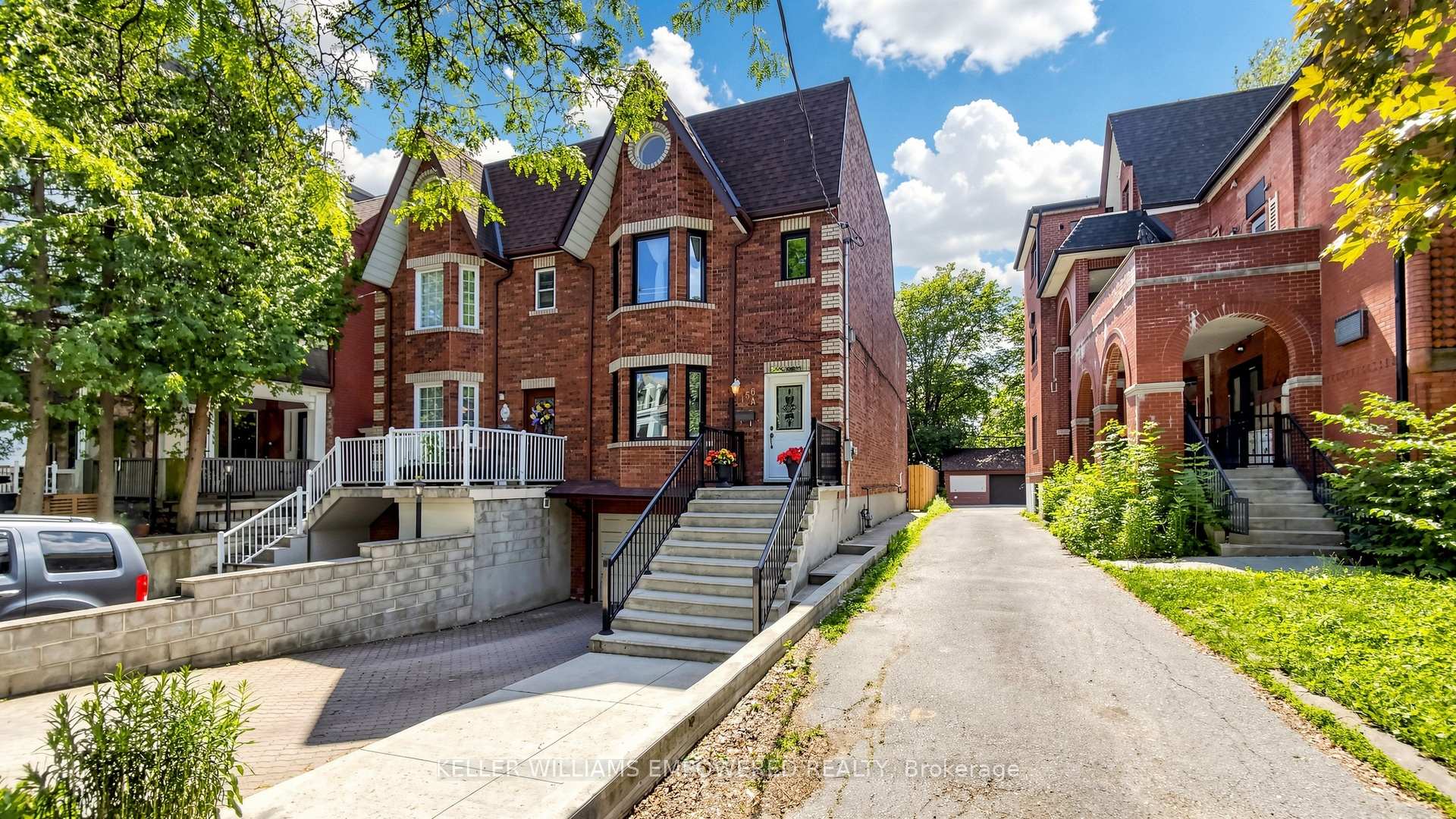 Photo 2 of 156A Dowling Avenue, Toronto, South Parkdale — HOMEH