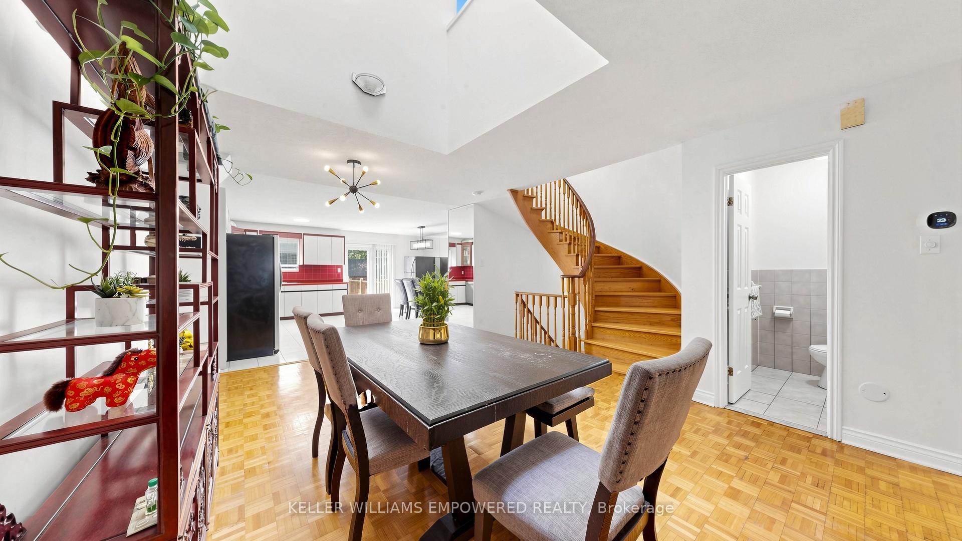 Photo 8 of 156A Dowling Avenue, Toronto, South Parkdale — HOMEH