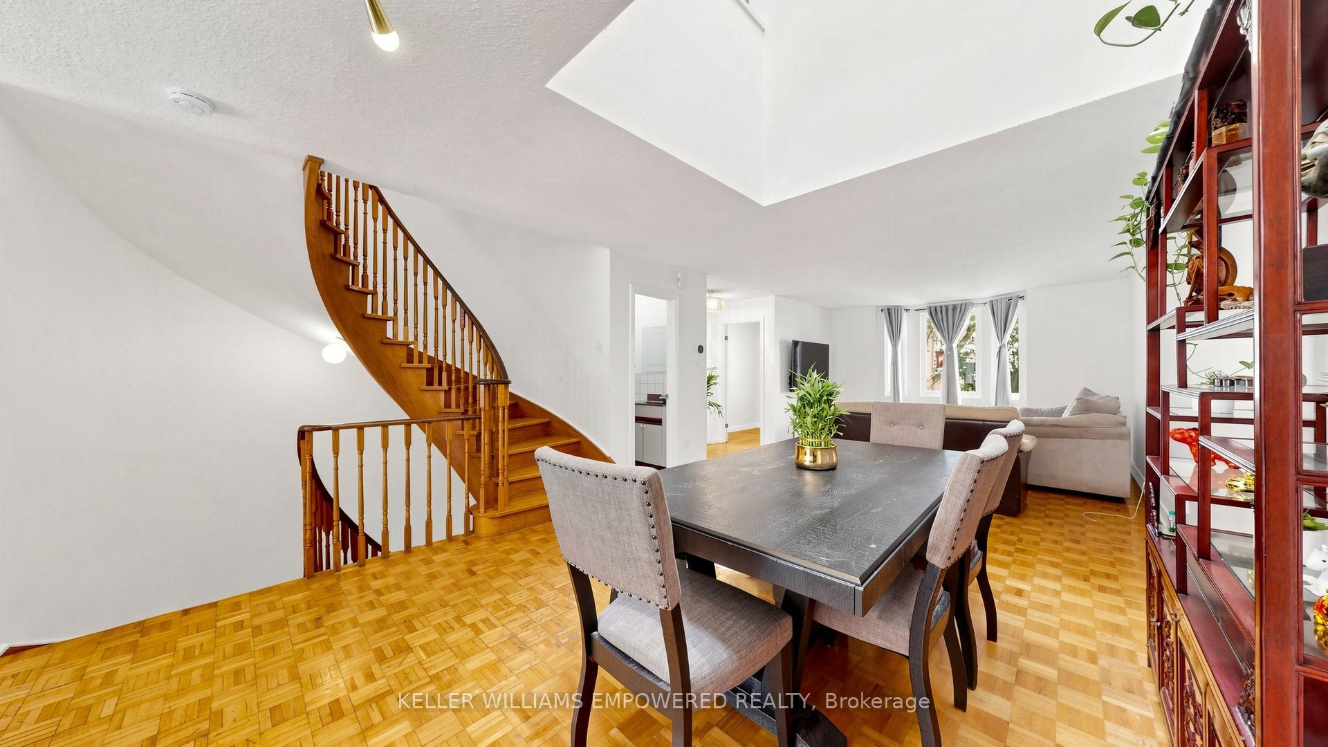 Photo 15 of 156A Dowling Avenue, Toronto, South Parkdale — HOMEH