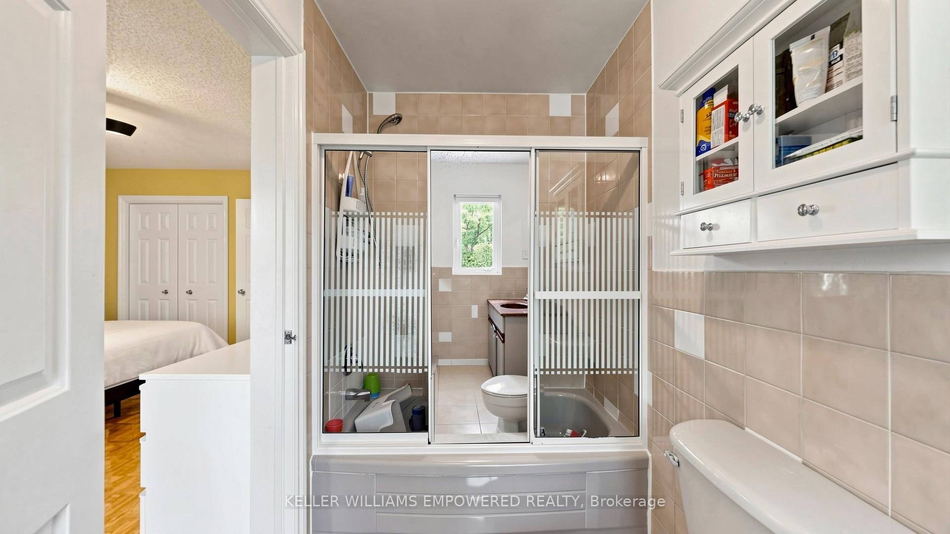 Photo 21 of 156A Dowling Avenue, Toronto, South Parkdale — HOMEH
