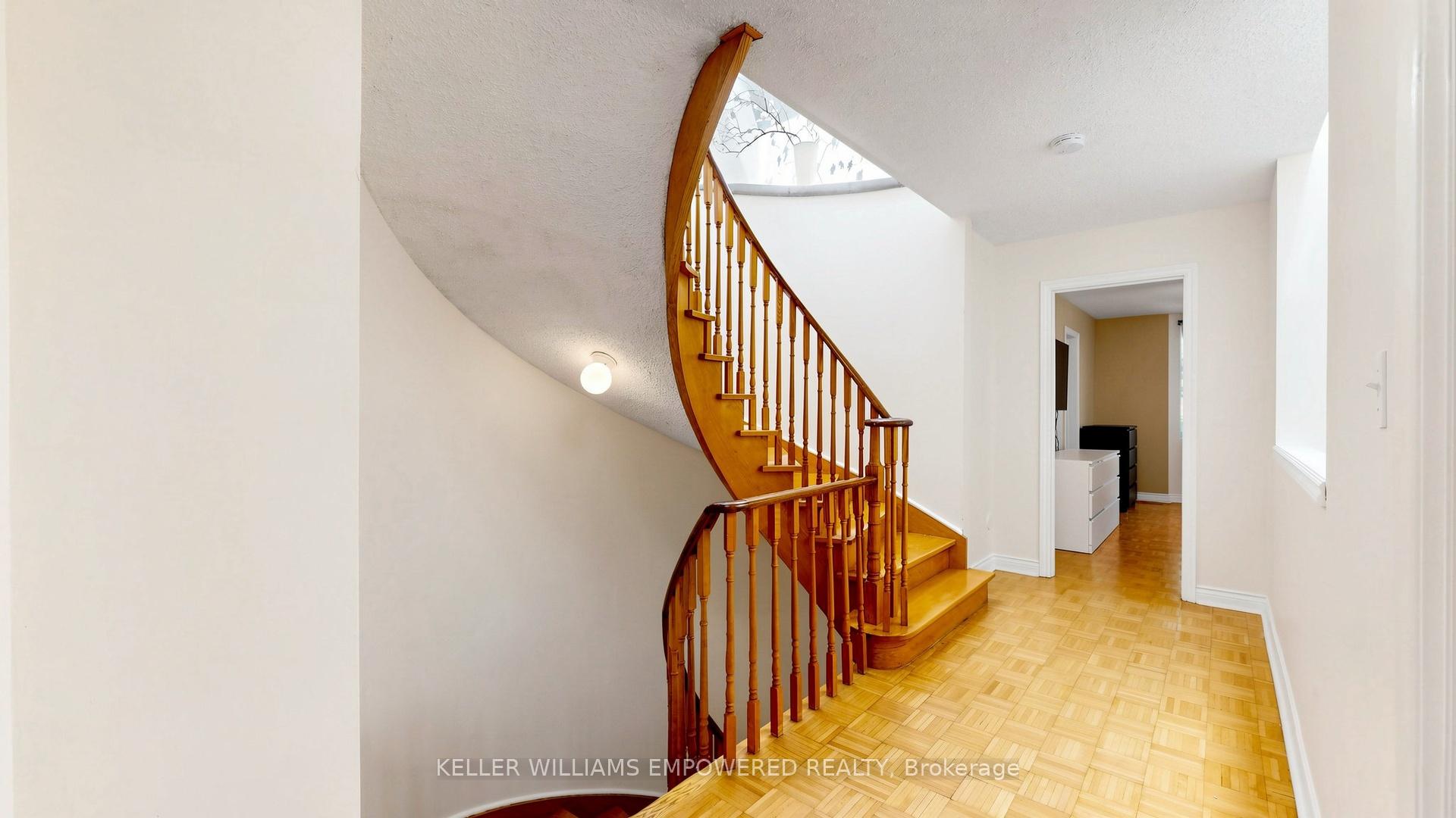 Photo 28 of 156A Dowling Avenue, Toronto, South Parkdale — HOMEH