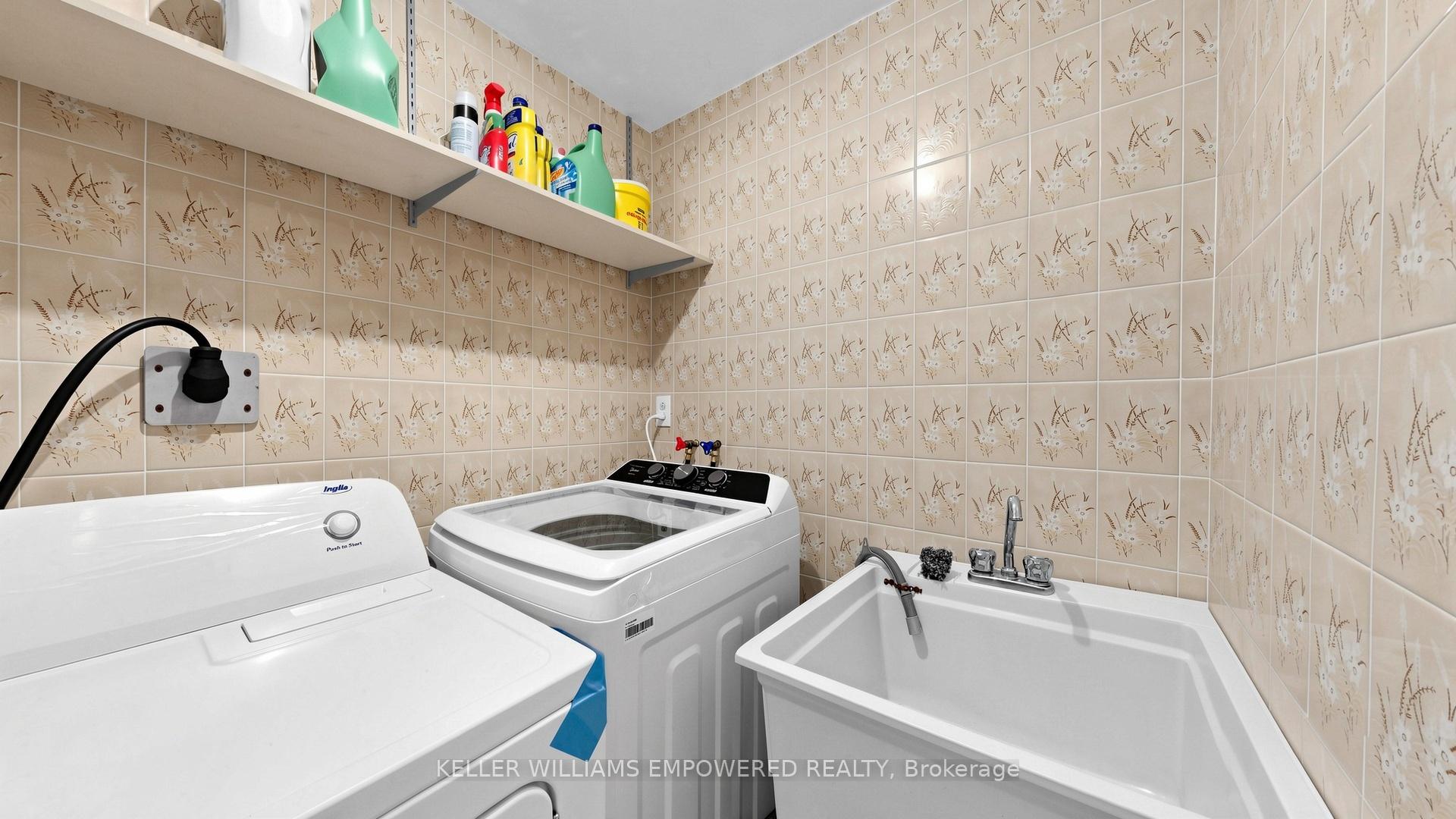 Photo 38 of 156A Dowling Avenue, Toronto, South Parkdale — HOMEH