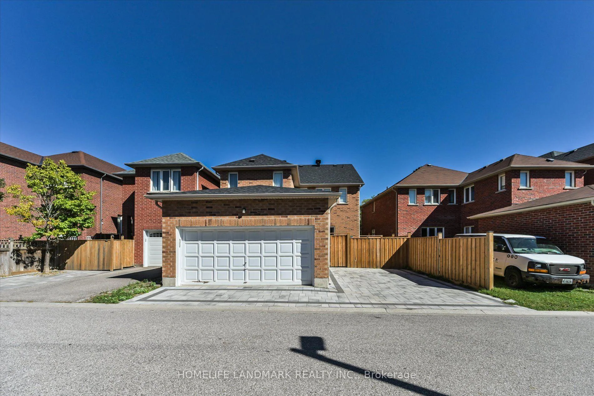 Photo 3 of 24 Harlan Street, Markham, Cornell — HOMEH