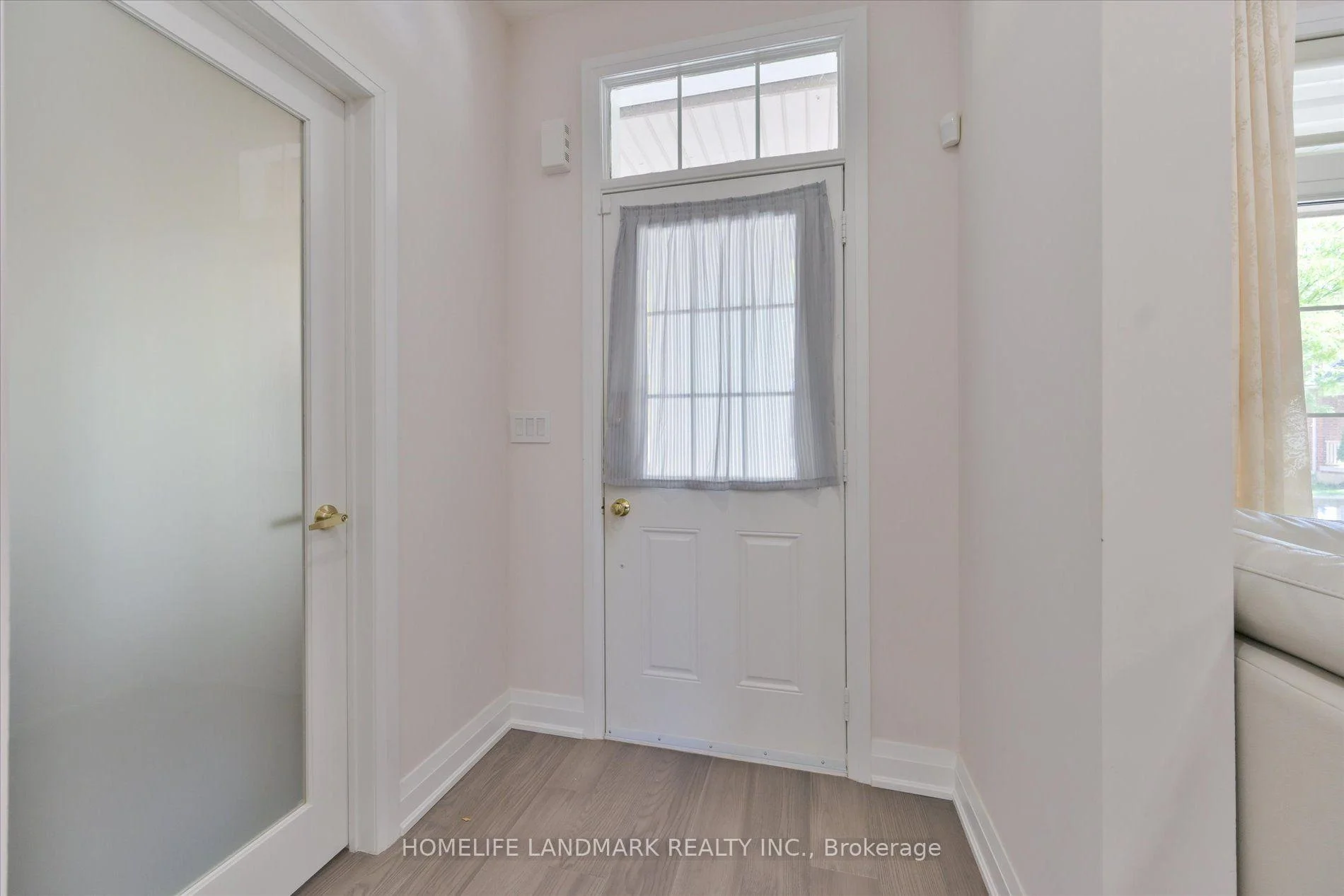 Photo 10 of 24 Harlan Street, Markham, Cornell — HOMEH