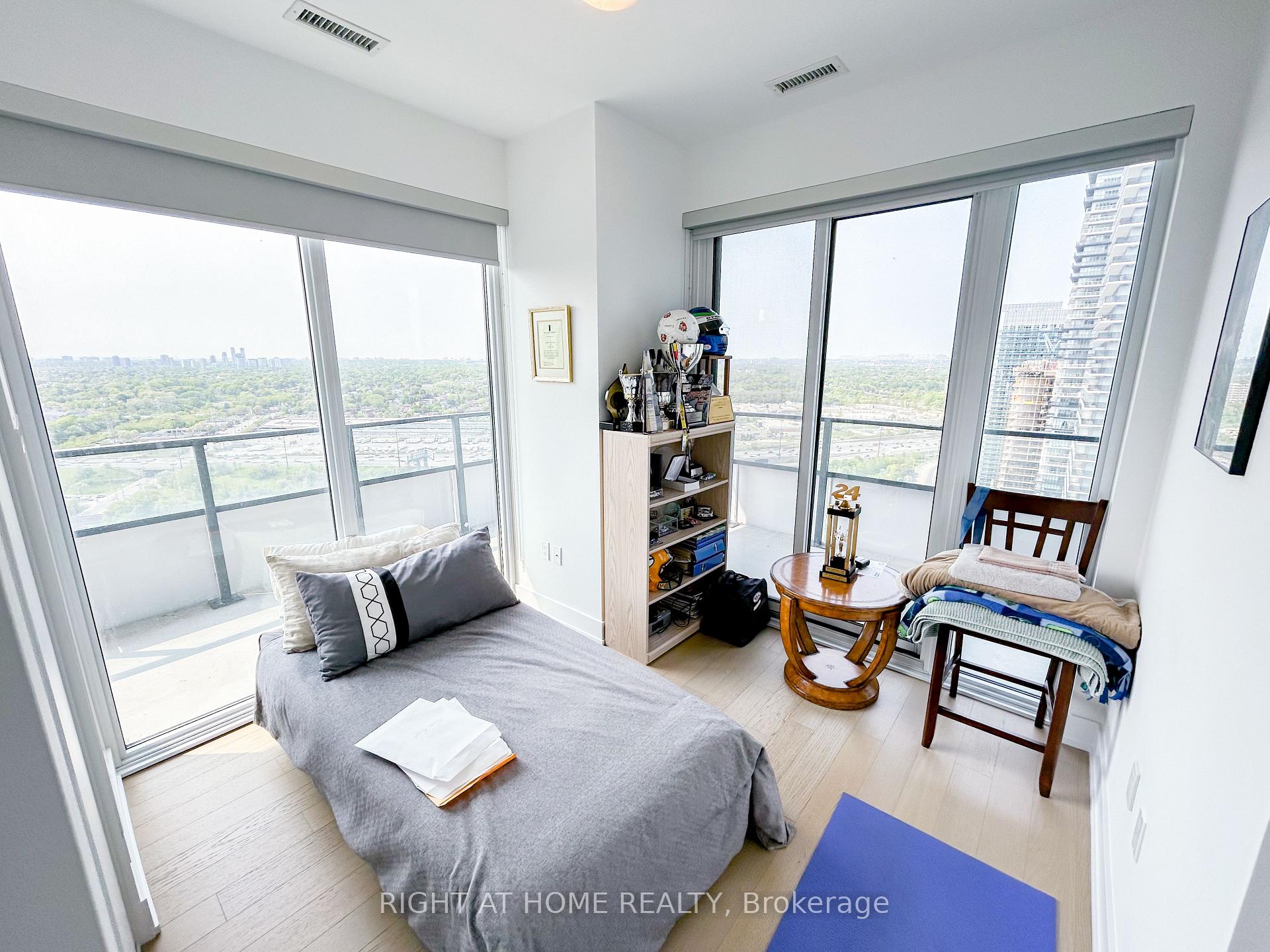 Photo 13 of Unit 3313, 30 Shore Breeze Drive, Etobicoke, Mimico — HOMEH