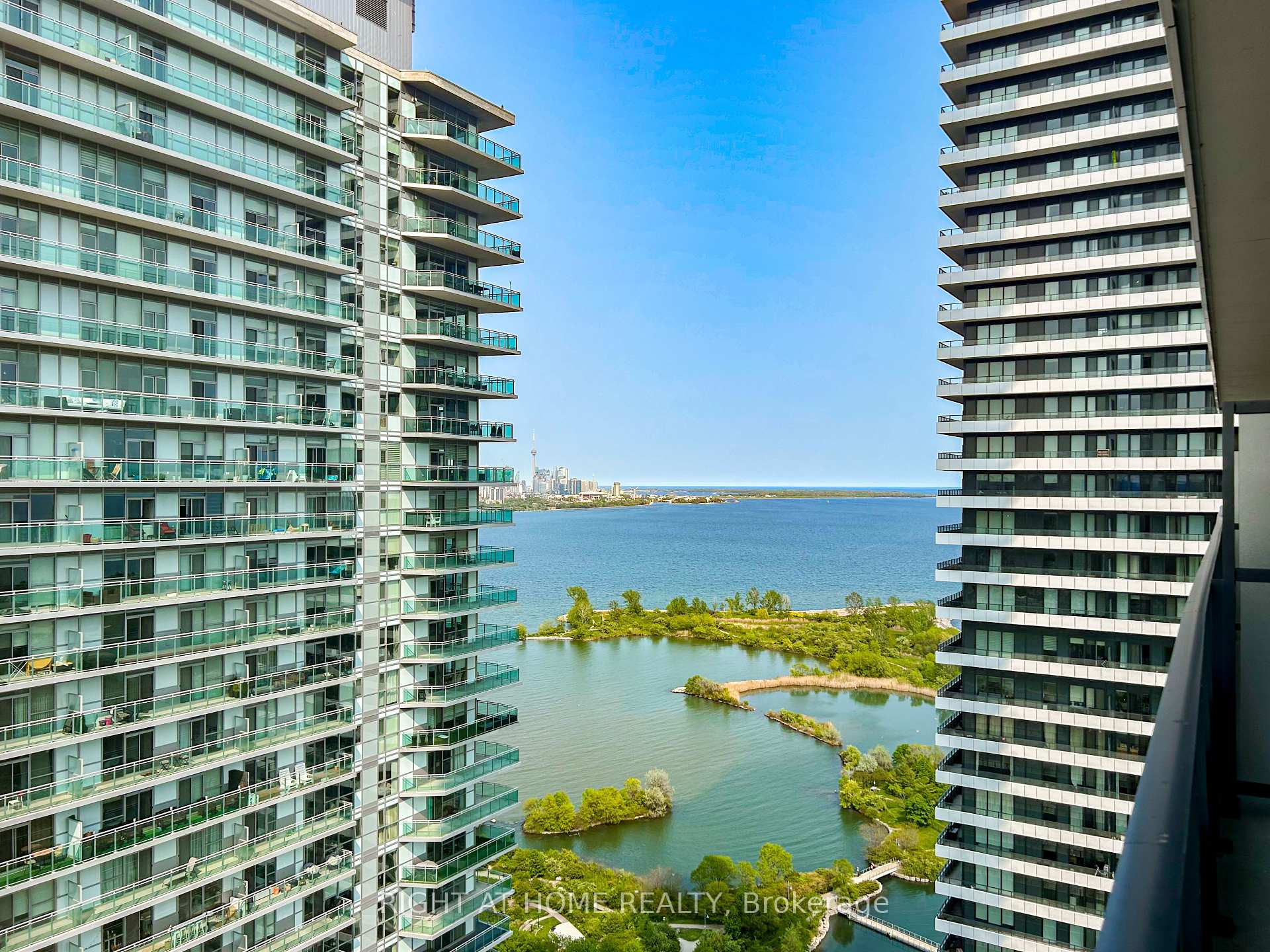 Photo 15 of Unit 3313, 30 Shore Breeze Drive, Etobicoke, Mimico — HOMEH