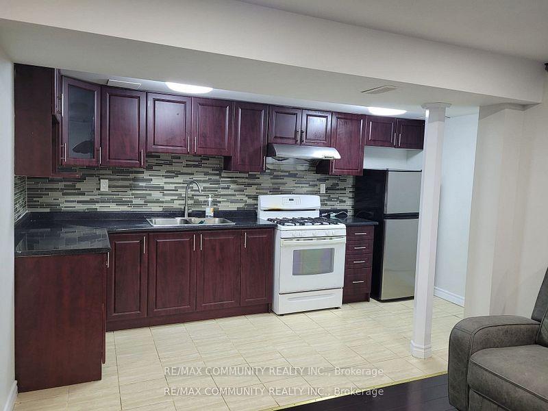 Photo 4 of Unit BSMT, 14 Condarcuri Crescent, Markham, Box Grove — HOMEH