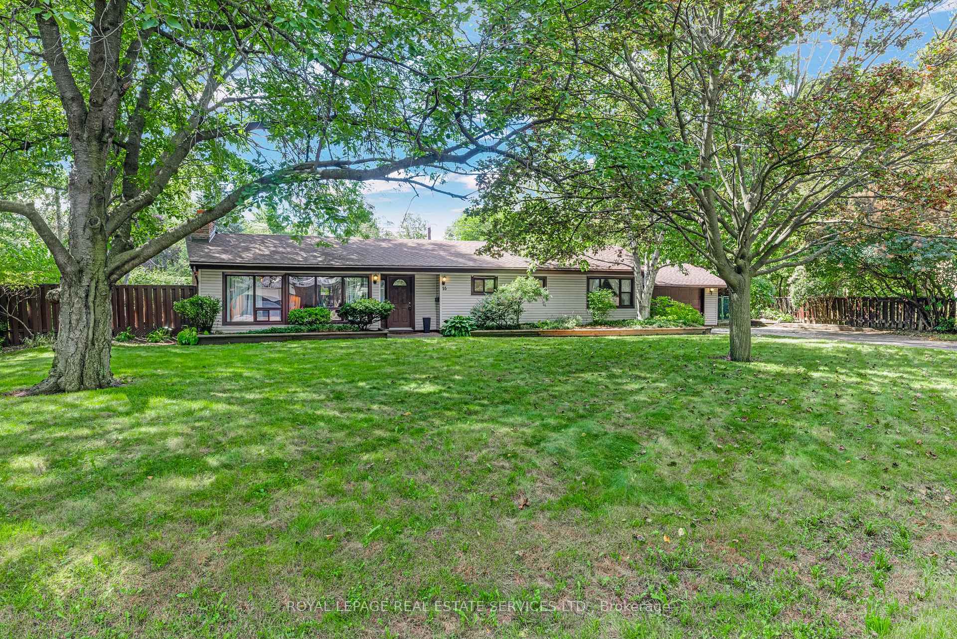 Photo 1 of 55 Germorda Drive, Oakville, College Park — HOMEH