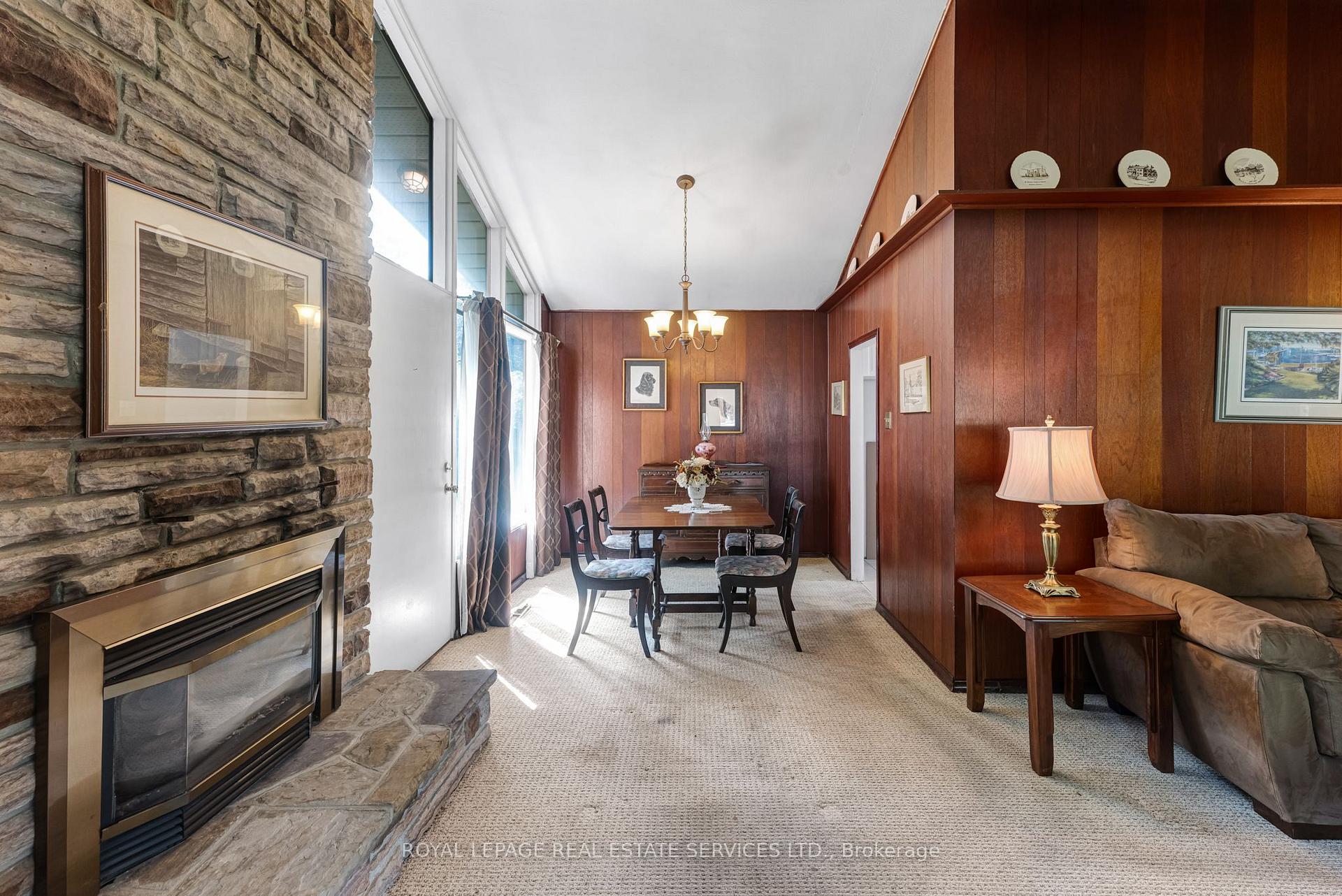 Photo 30 of 55 Germorda Drive, Oakville, College Park — HOMEH