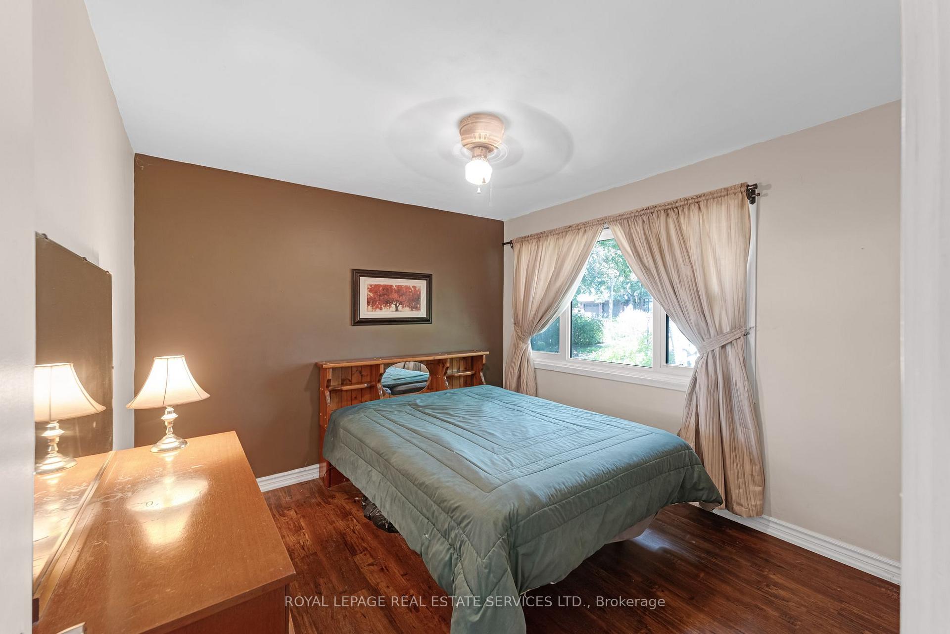 Photo 51 of 55 Germorda Drive, Oakville, College Park — HOMEH