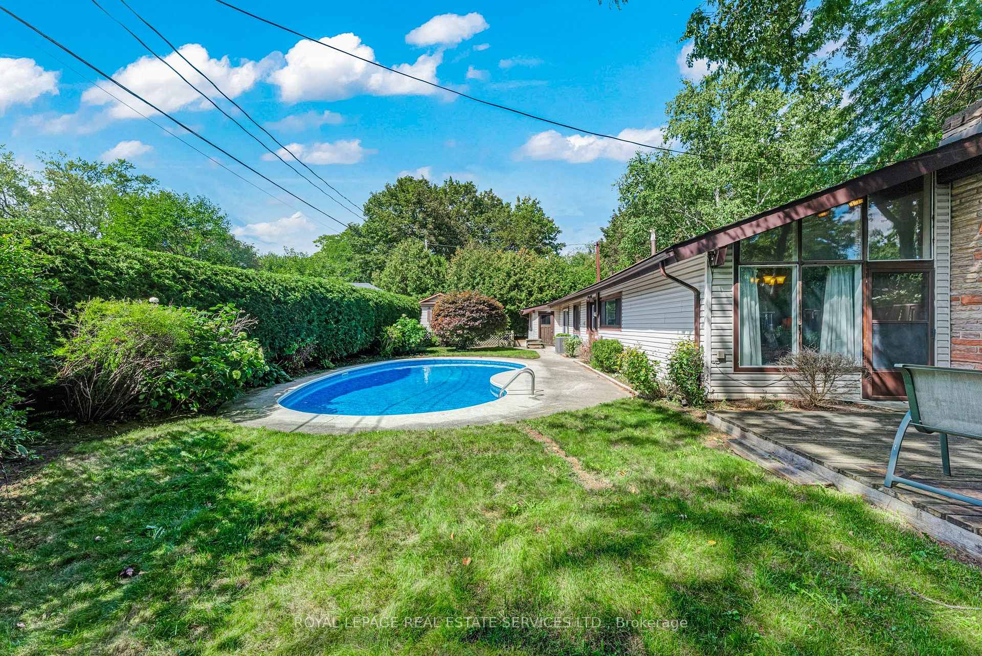 Photo 59 of 55 Germorda Drive, Oakville, College Park — HOMEH