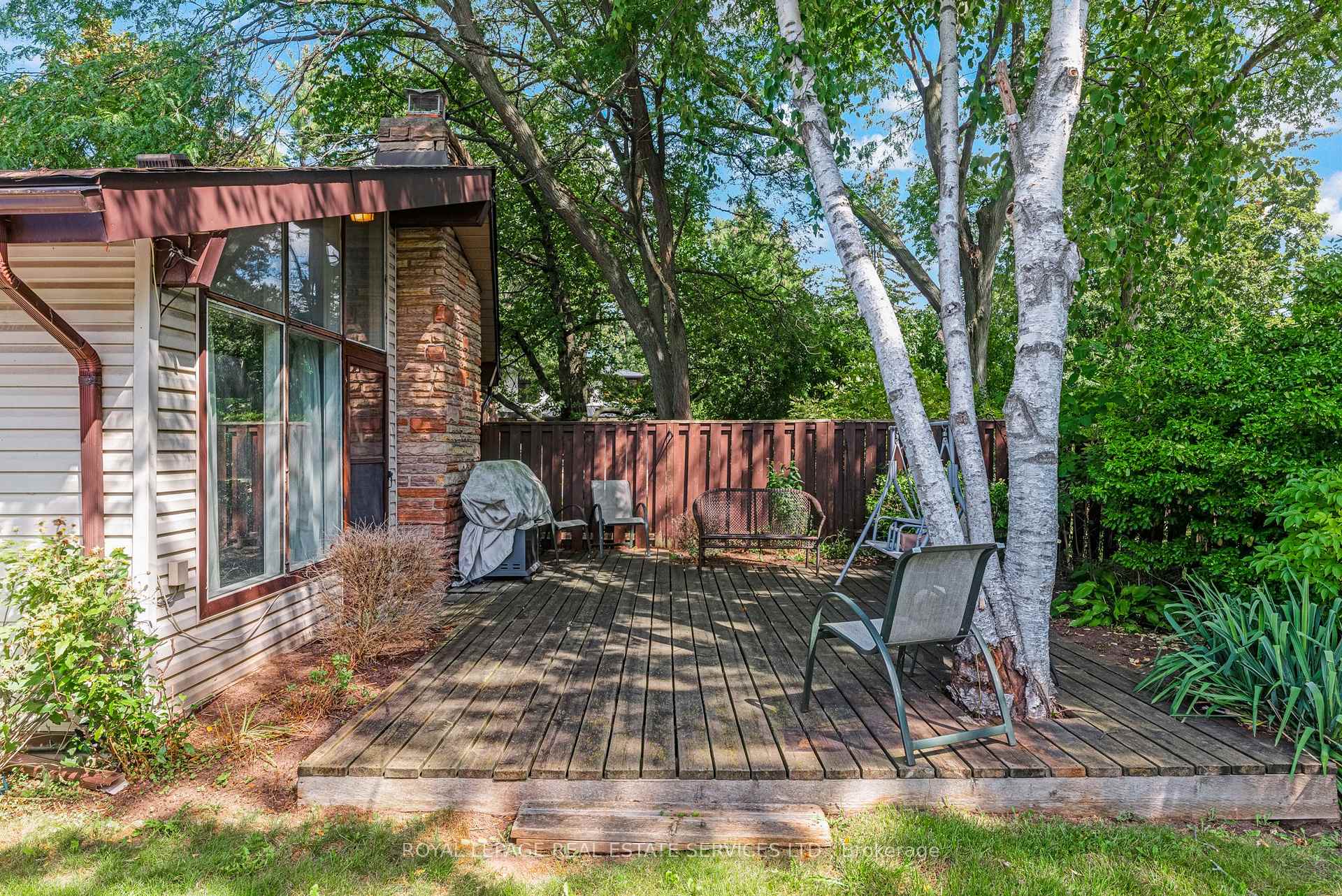 Photo 60 of 55 Germorda Drive, Oakville, College Park — HOMEH