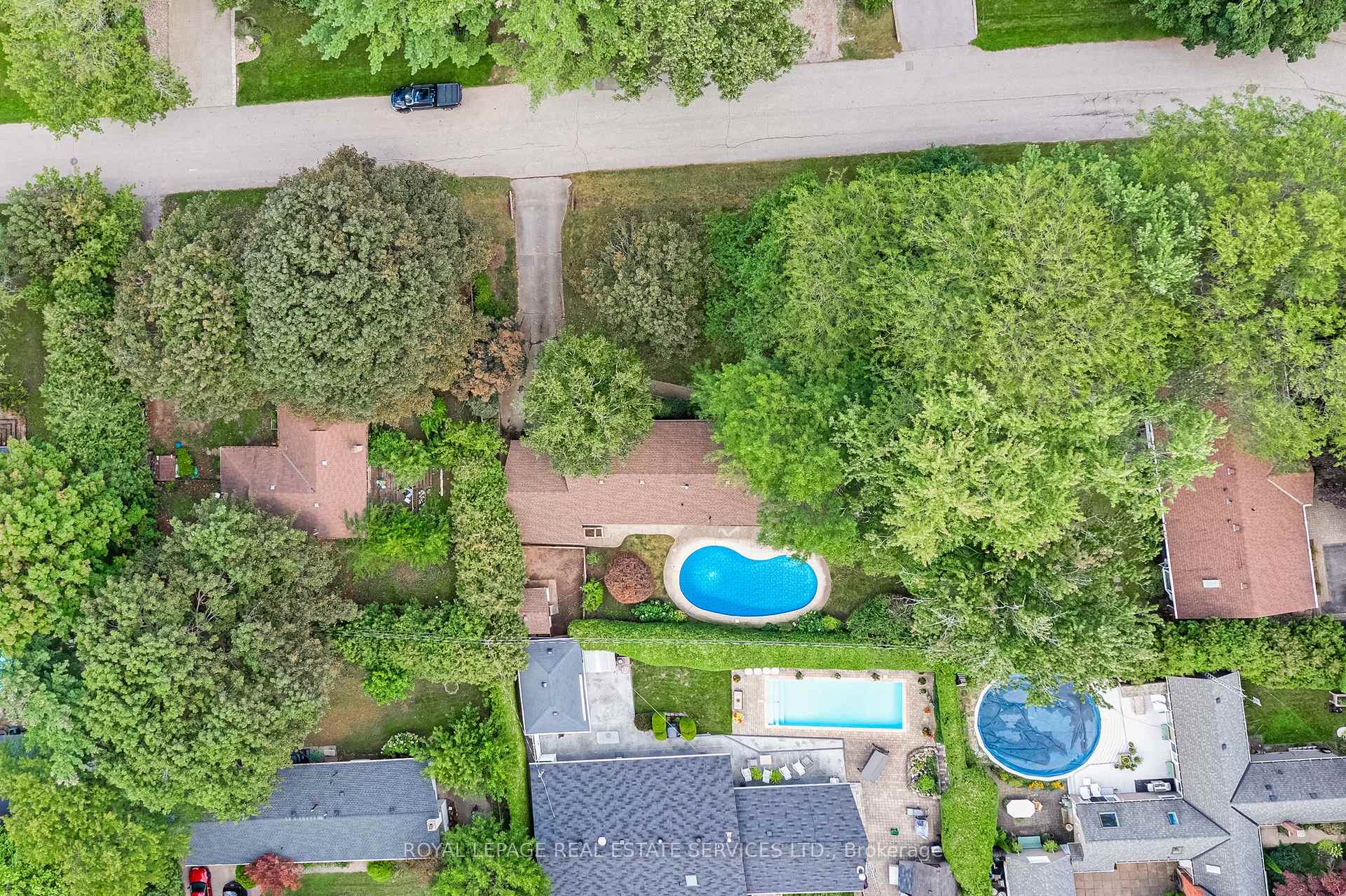 Photo 67 of 55 Germorda Drive, Oakville, College Park — HOMEH