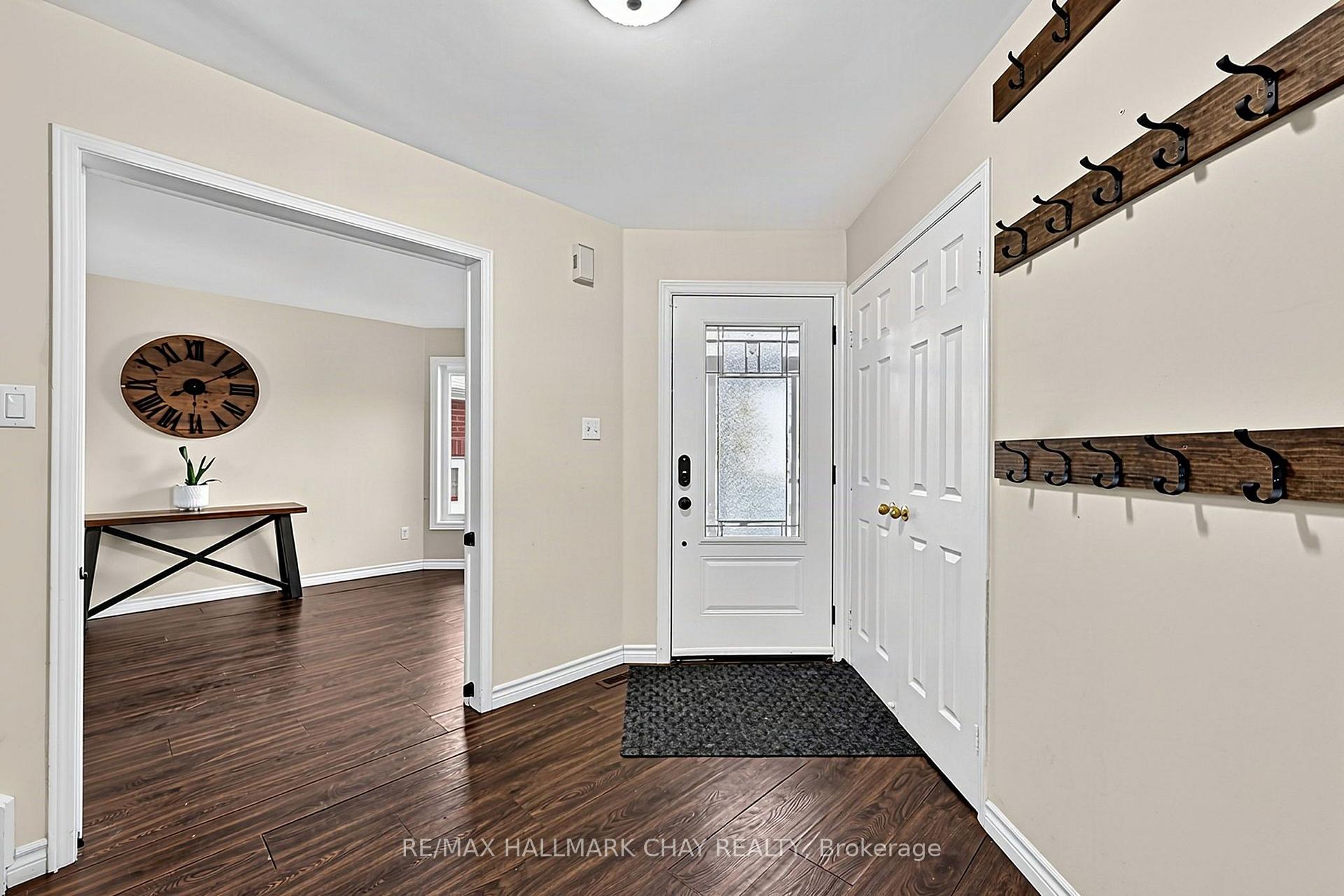 Photo 7 of 121 Taylor Drive, Barrie, Bayshore — HOMEH