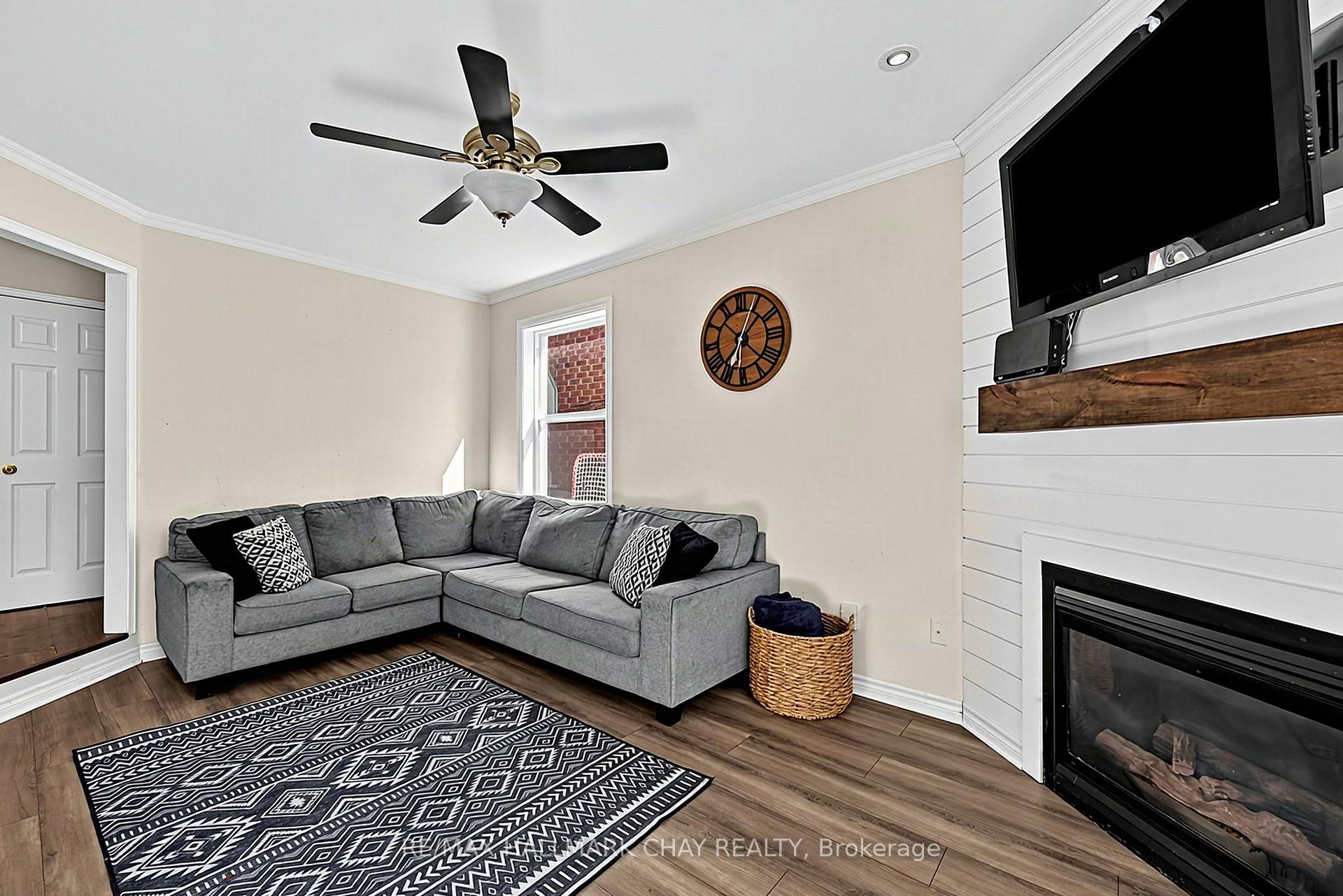 Photo 15 of 121 Taylor Drive, Barrie, Bayshore — HOMEH