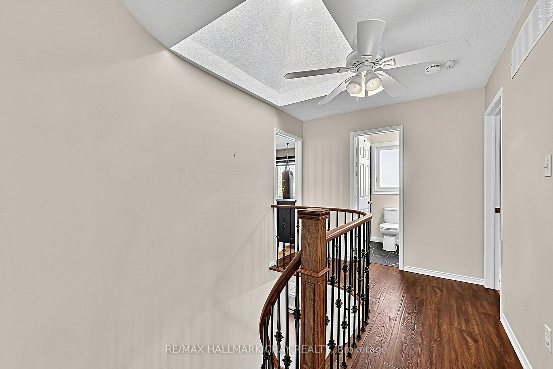Photo 21 of 121 Taylor Drive, Barrie, Bayshore — HOMEH