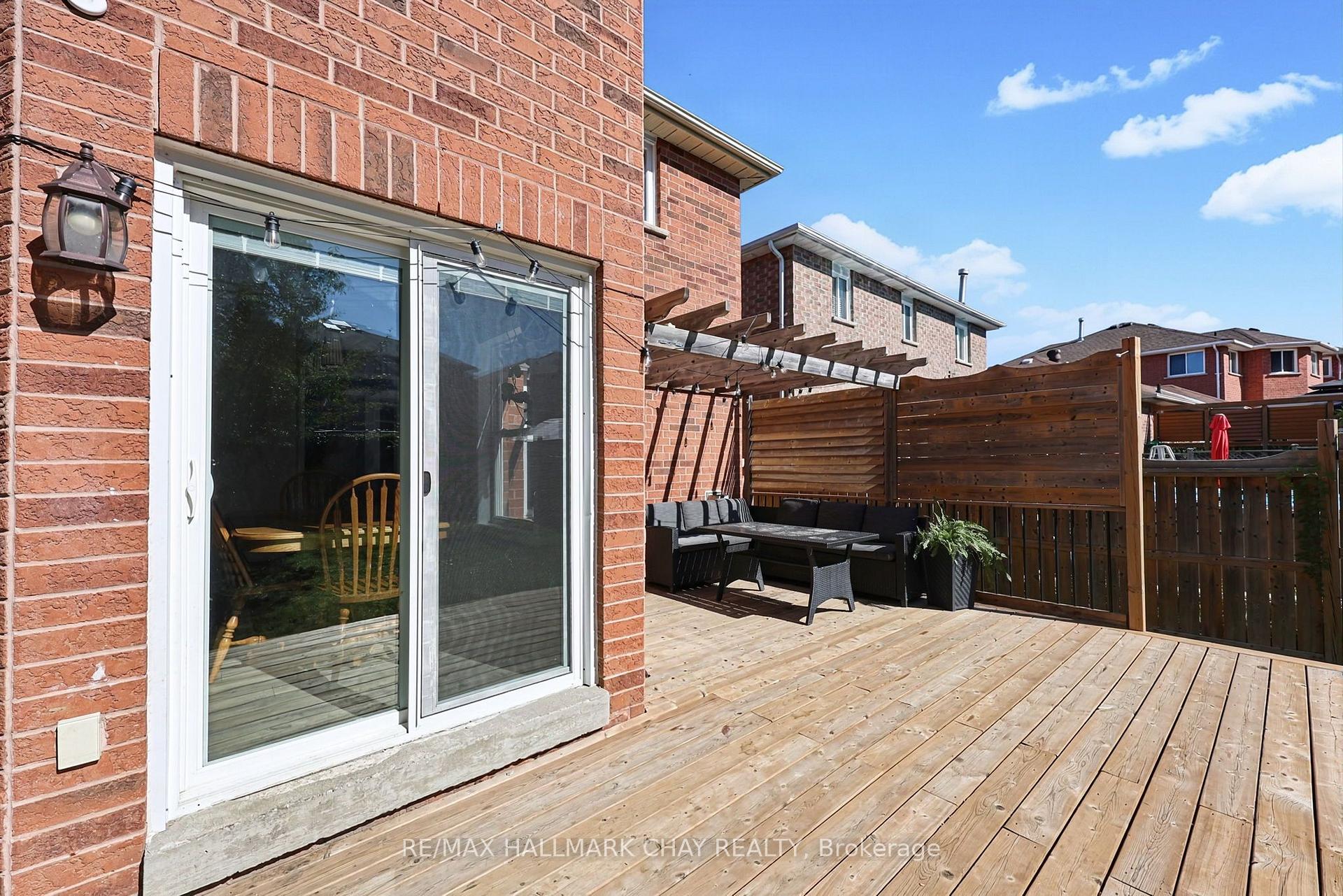Photo 37 of 121 Taylor Drive, Barrie, Bayshore — HOMEH