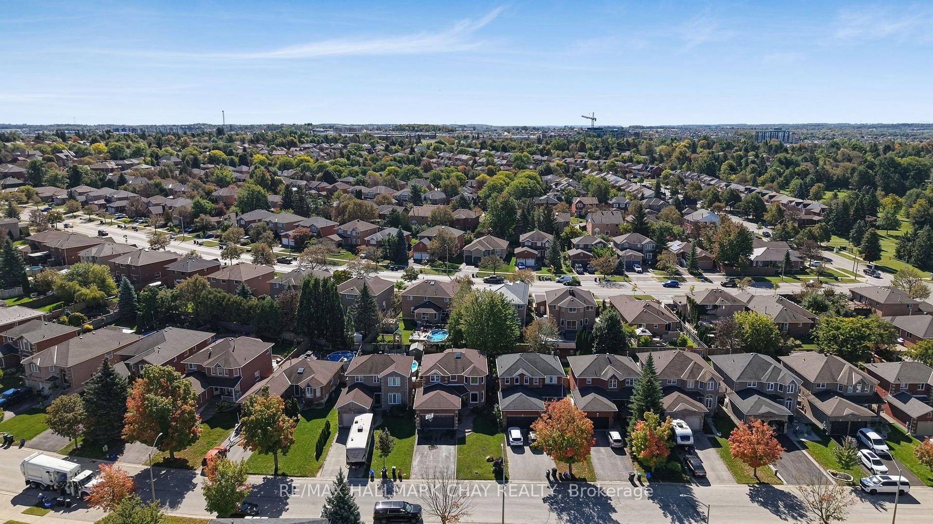 Photo 46 of 121 Taylor Drive, Barrie, Bayshore — HOMEH