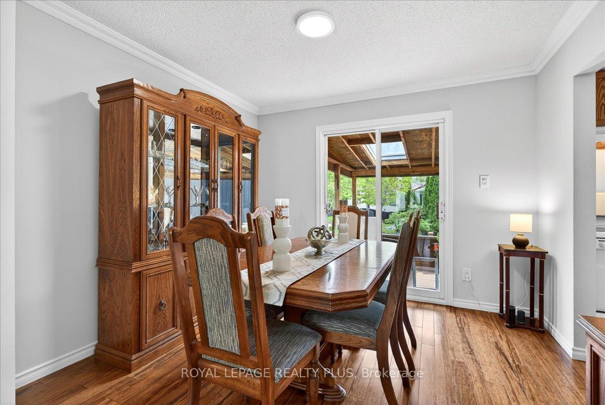 Photo 13 of 4452 Delaney Drive, Burlington, Shoreacres — HOMEH