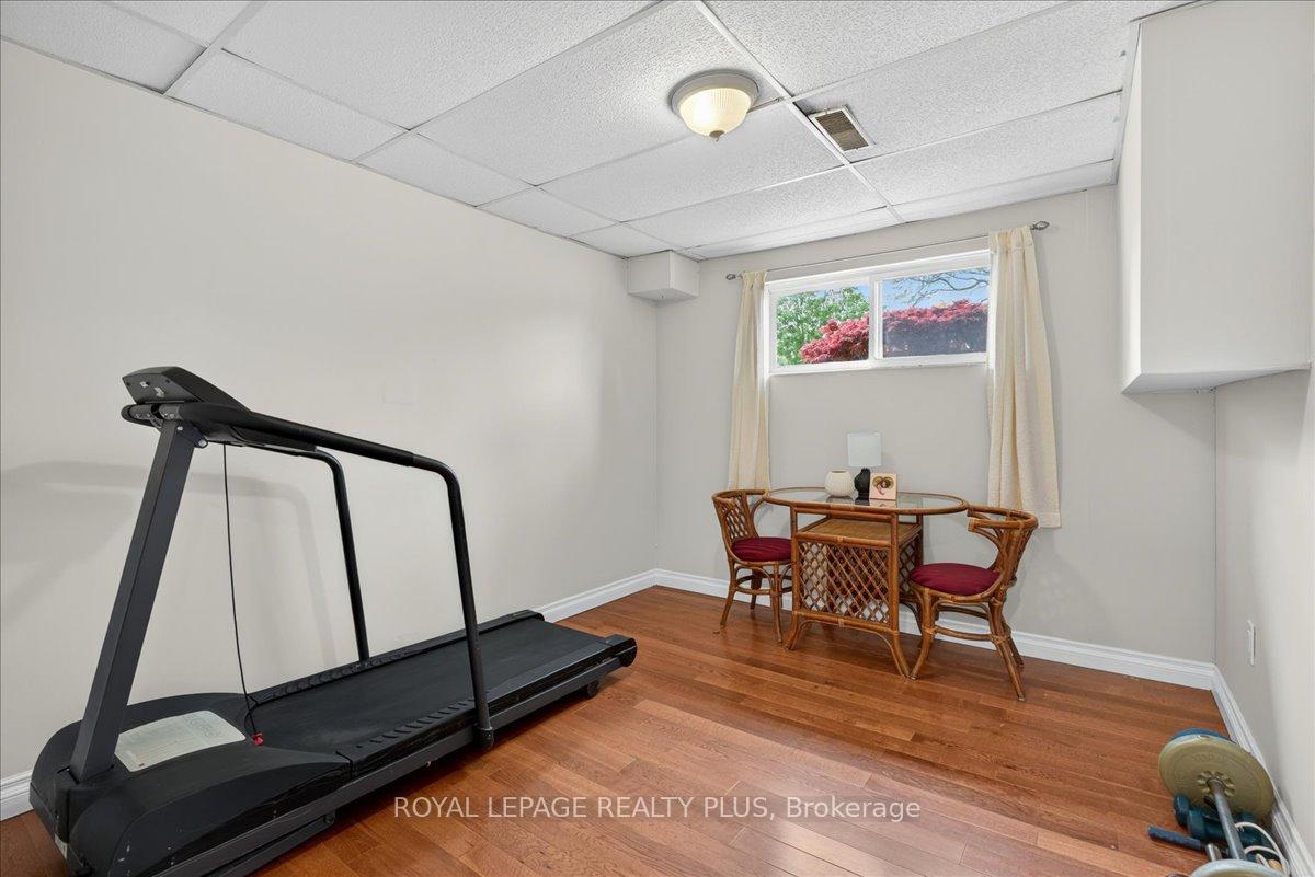 Photo 36 of 4452 Delaney Drive, Burlington, Shoreacres — HOMEH