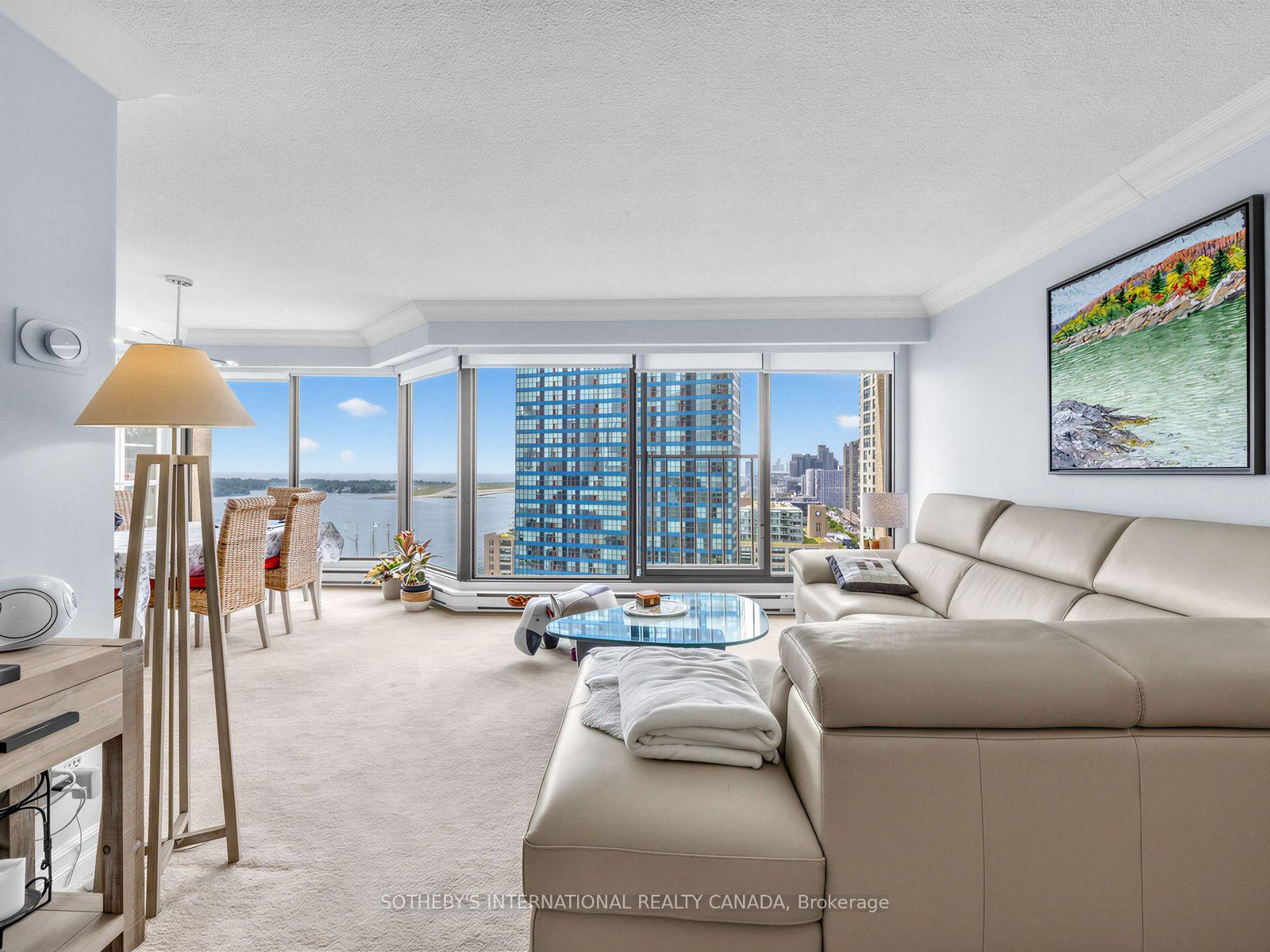 Photo 5 of Unit 2104, 65 Harbour Square, Toronto, Waterfront Communities — HOMEH