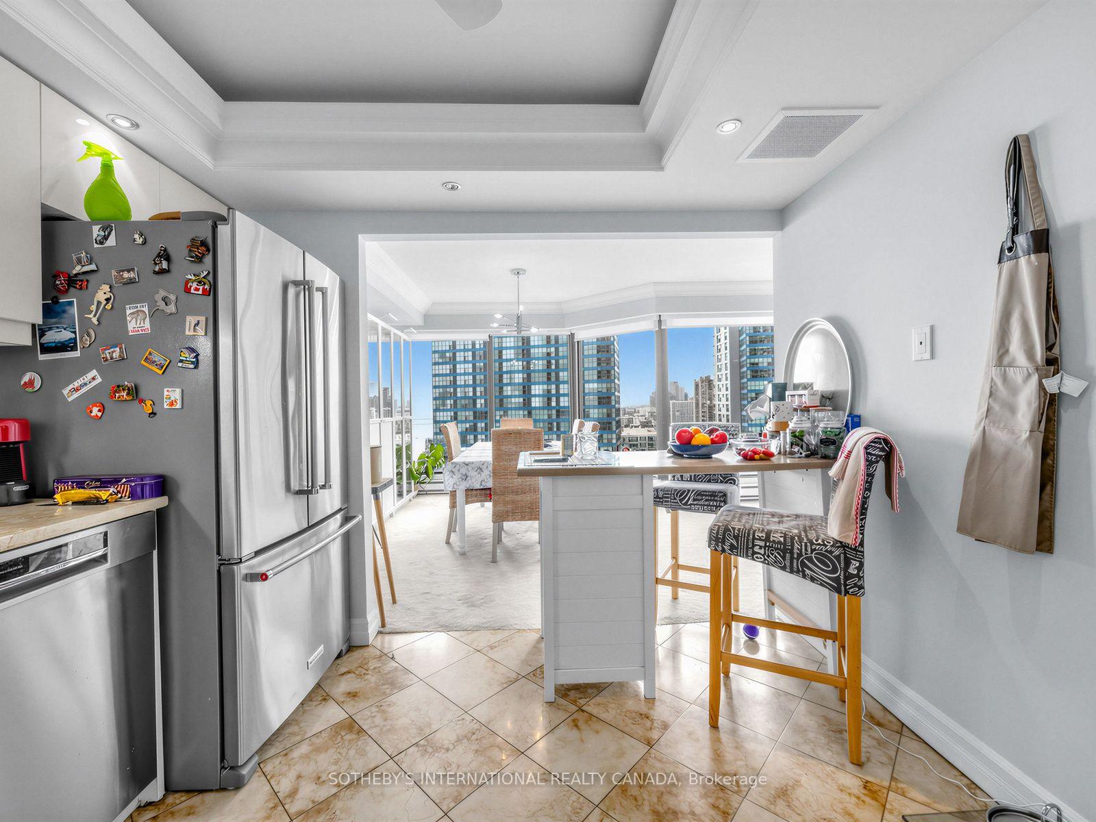 Photo 11 of Unit 2104, 65 Harbour Square, Toronto, Waterfront Communities — HOMEH