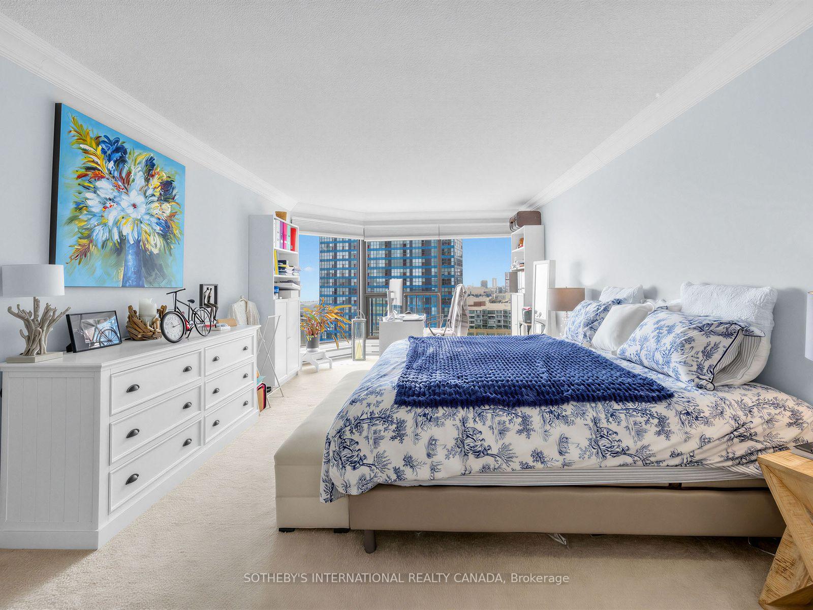 Photo 20 of Unit 2104, 65 Harbour Square, Toronto, Waterfront Communities — HOMEH