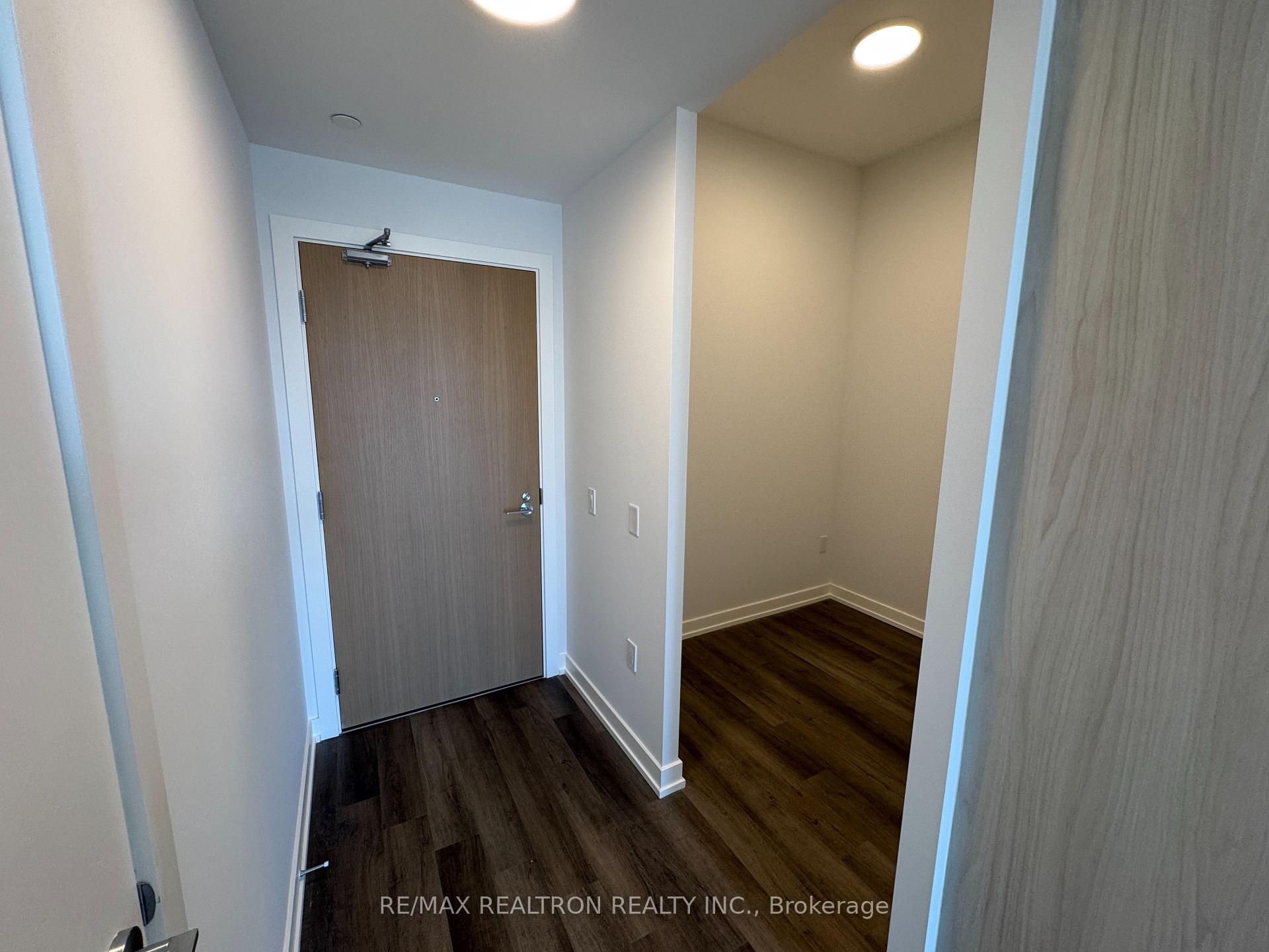 Photo 9 of Unit 1910, 5 Meadowdale Road, Vaughan, Vaughan Corporate Centre — HOMEH