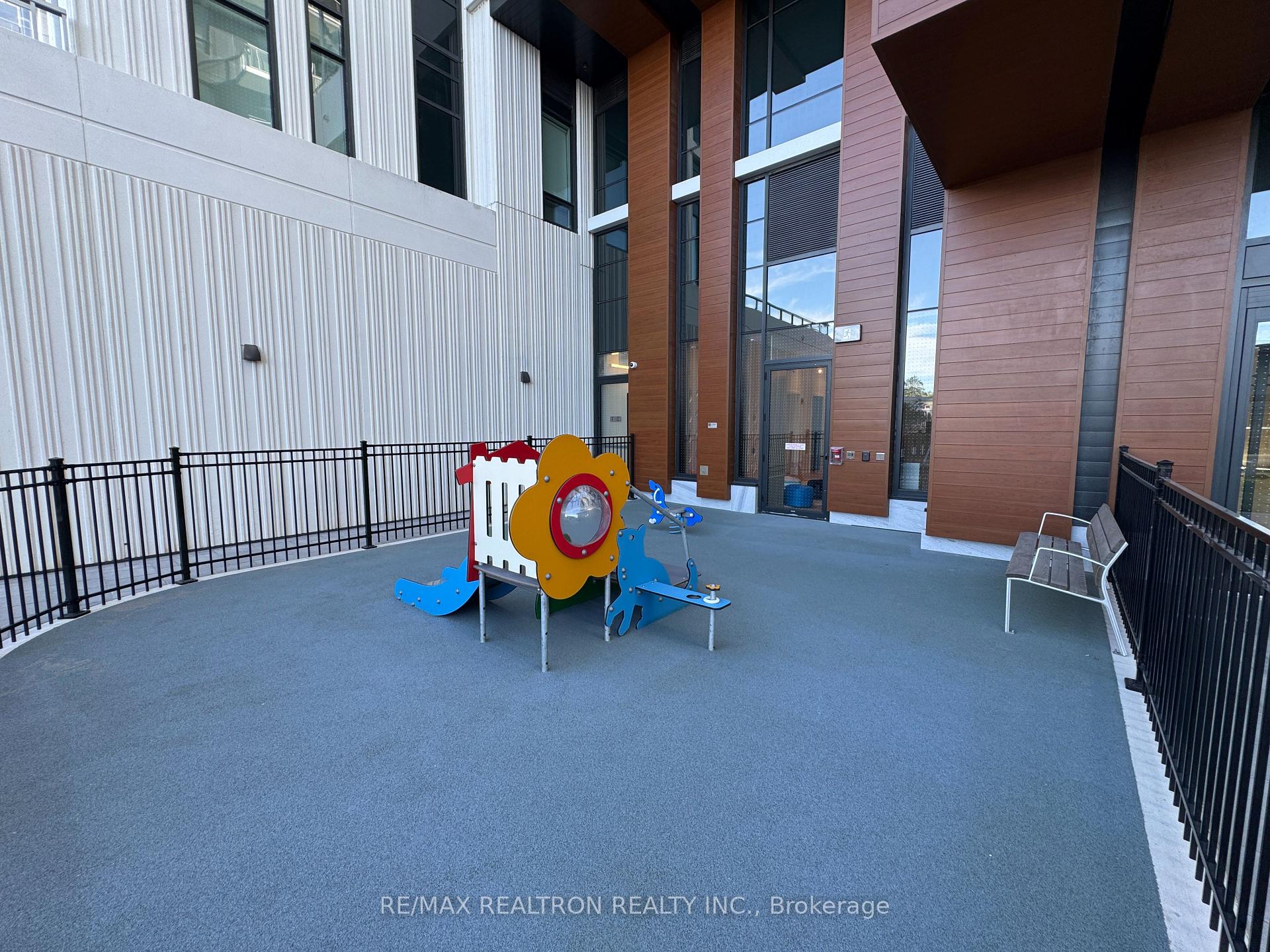 Photo 48 of Unit 1910, 5 Meadowdale Road, Vaughan, Vaughan Corporate Centre — HOMEH