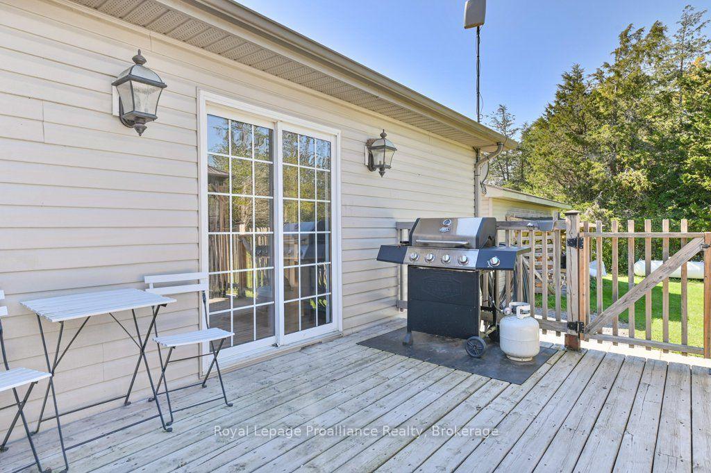 Photo 41 of 19 Milligan Drive, Tyendinaga, Tyendinaga Township — HOMEH