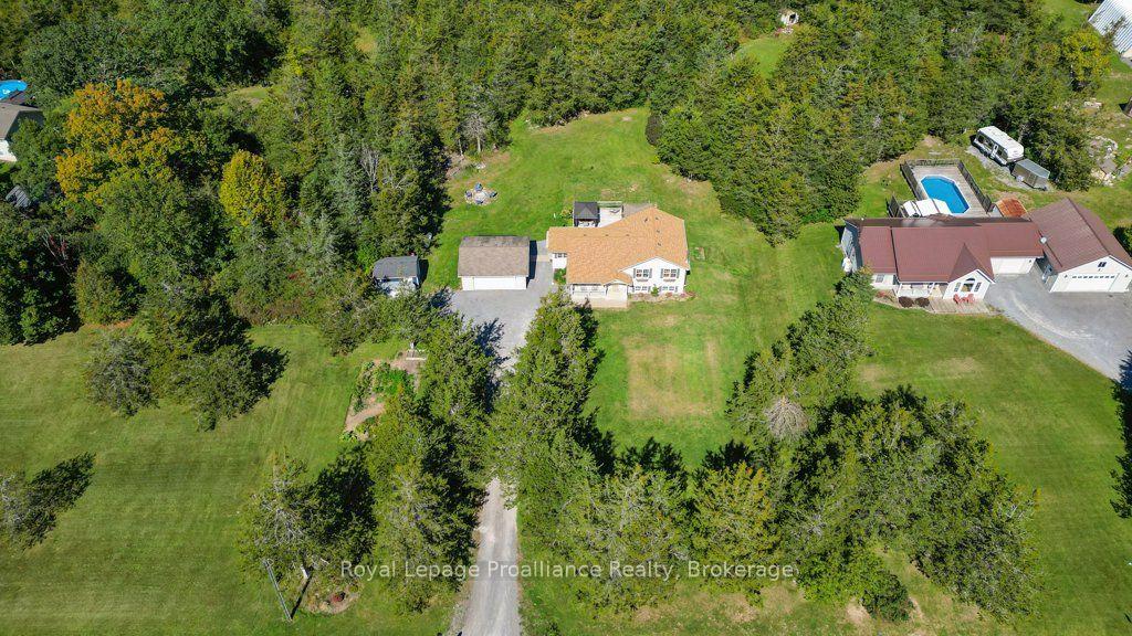 Photo 55 of 19 Milligan Drive, Tyendinaga, Tyendinaga Township — HOMEH