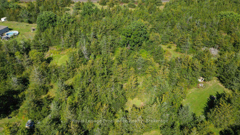 Photo 64 of 19 Milligan Drive, Tyendinaga, Tyendinaga Township — HOMEH