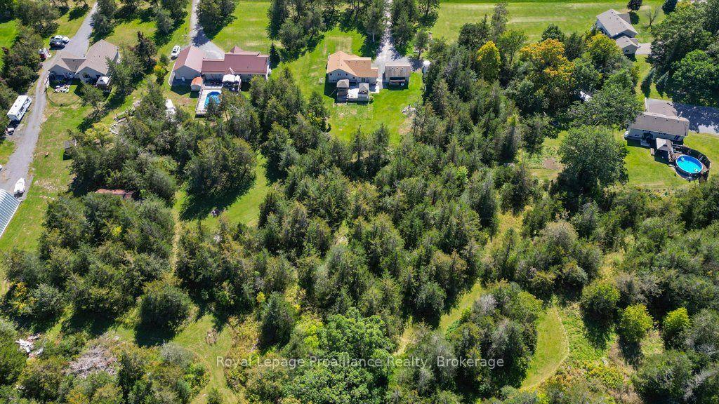 Photo 65 of 19 Milligan Drive, Tyendinaga, Tyendinaga Township — HOMEH