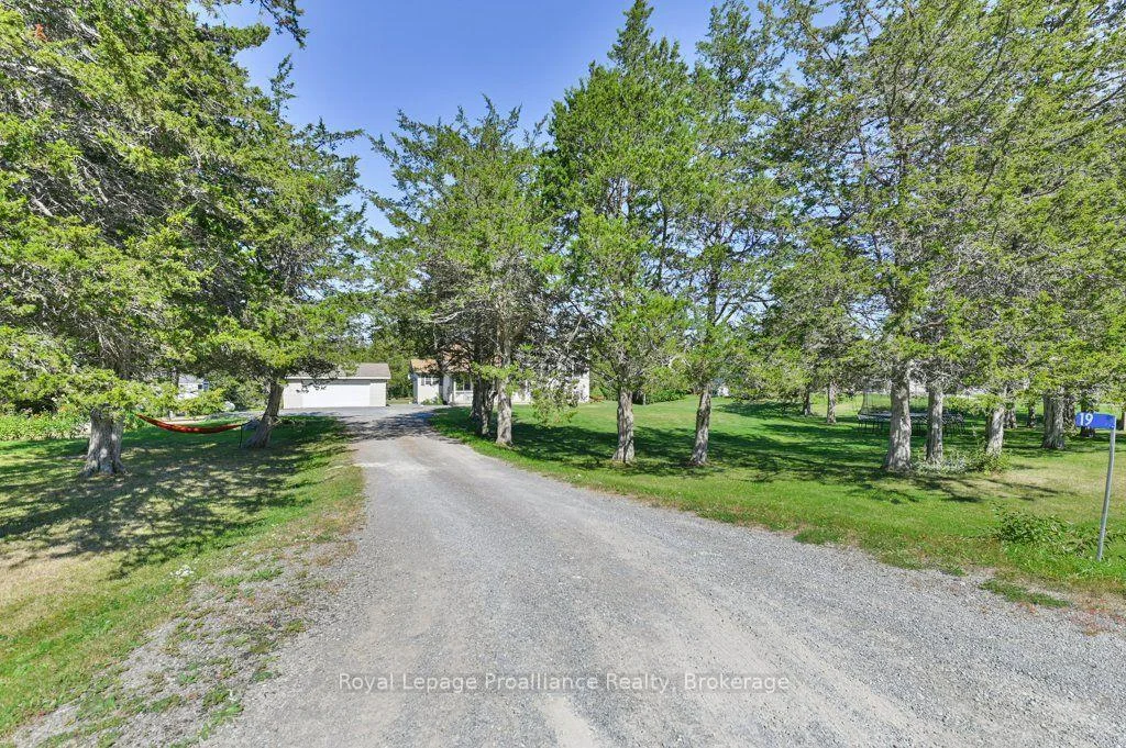 Photo 5 of 19 Milligan Drive, Tyendinaga, Tyendinaga Township — HOMEH