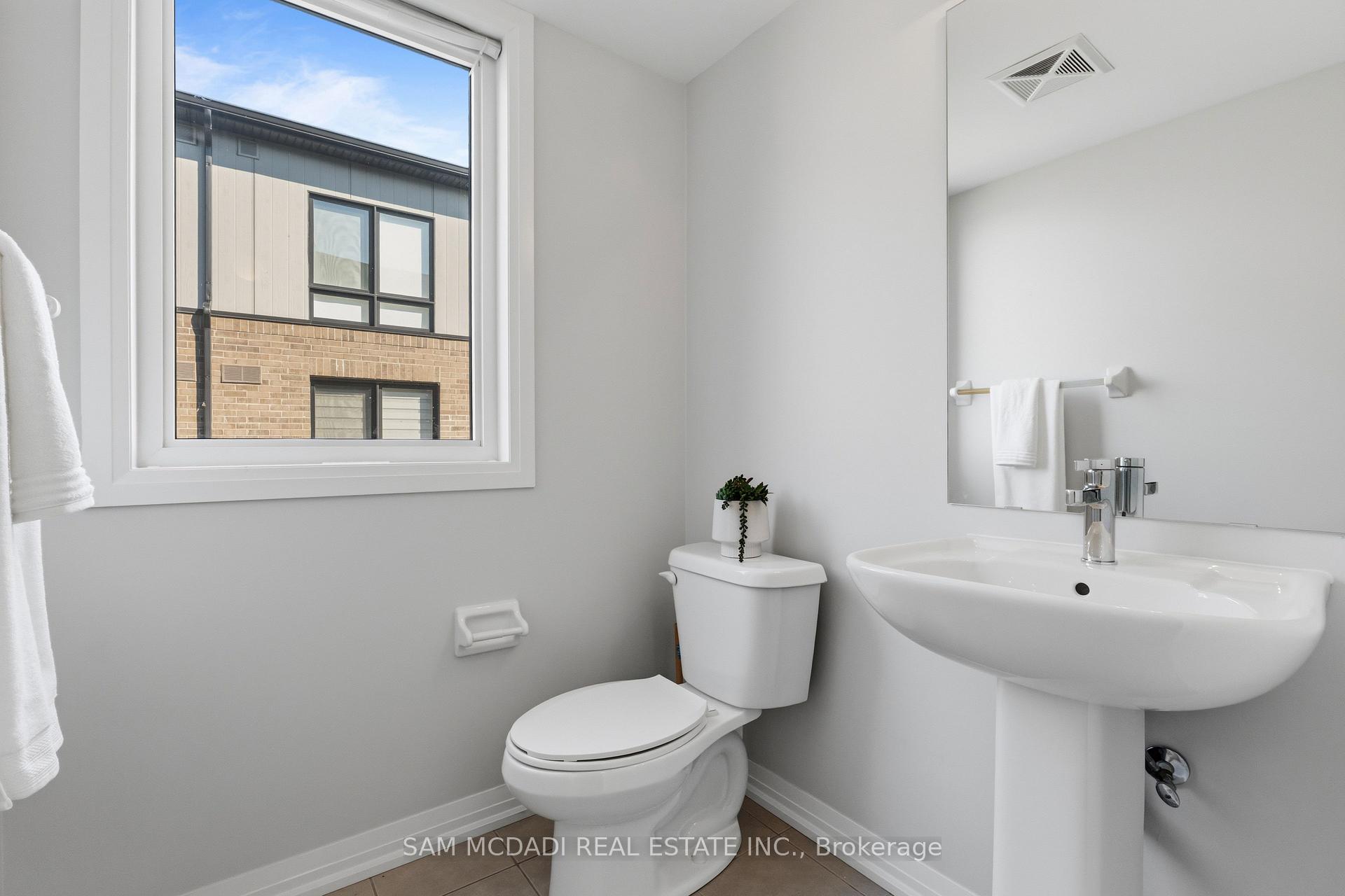 Photo 8 of Unit 201, 1208 Main Street E, Milton, Dempsey — HOMEH