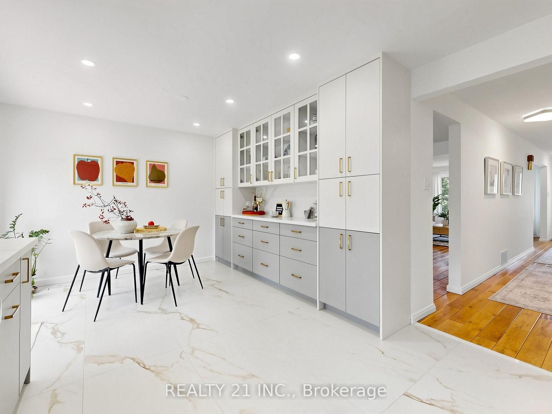 Photo 21 of 132 Harding Boulevard, Scarborough, Birchcliffe-Cliffside — HOMEH