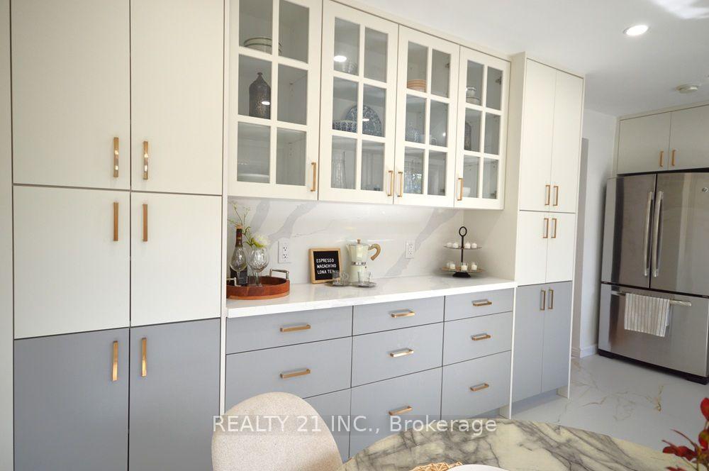 Photo 23 of 132 Harding Boulevard, Scarborough, Birchcliffe-Cliffside — HOMEH