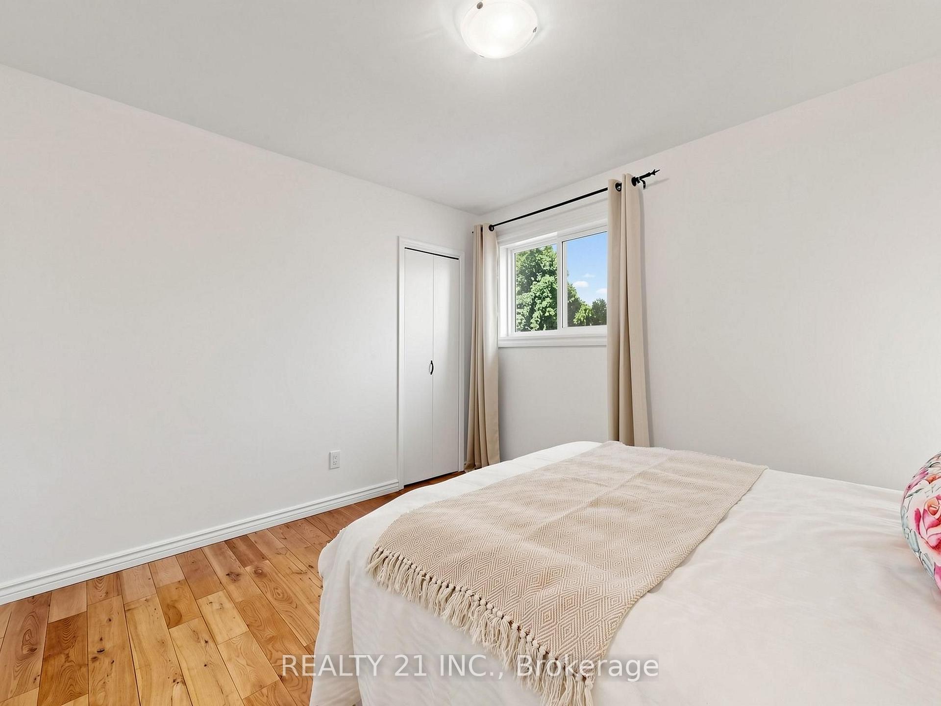 Photo 41 of 132 Harding Boulevard, Scarborough, Birchcliffe-Cliffside — HOMEH