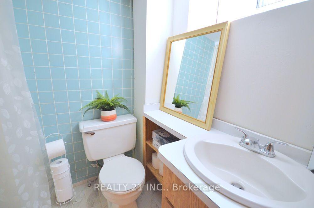 Photo 55 of 132 Harding Boulevard, Scarborough, Birchcliffe-Cliffside — HOMEH