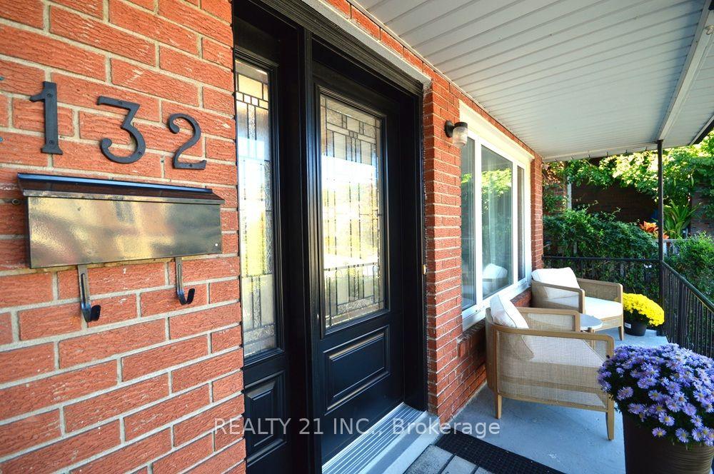 Photo 63 of 132 Harding Boulevard, Scarborough, Birchcliffe-Cliffside — HOMEH