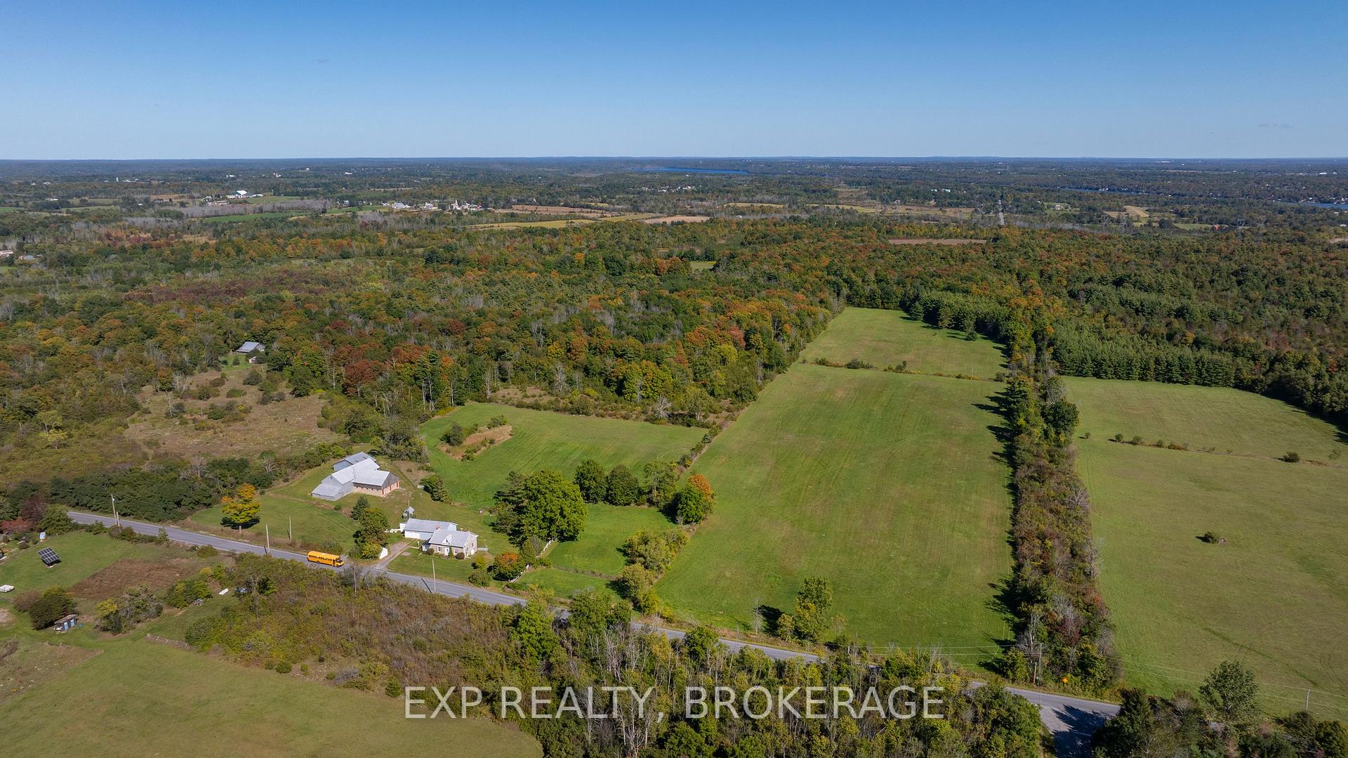 Photo 2 of 3542 Stagecoach Road, Frontenac, Frontenac South — HOMEH
