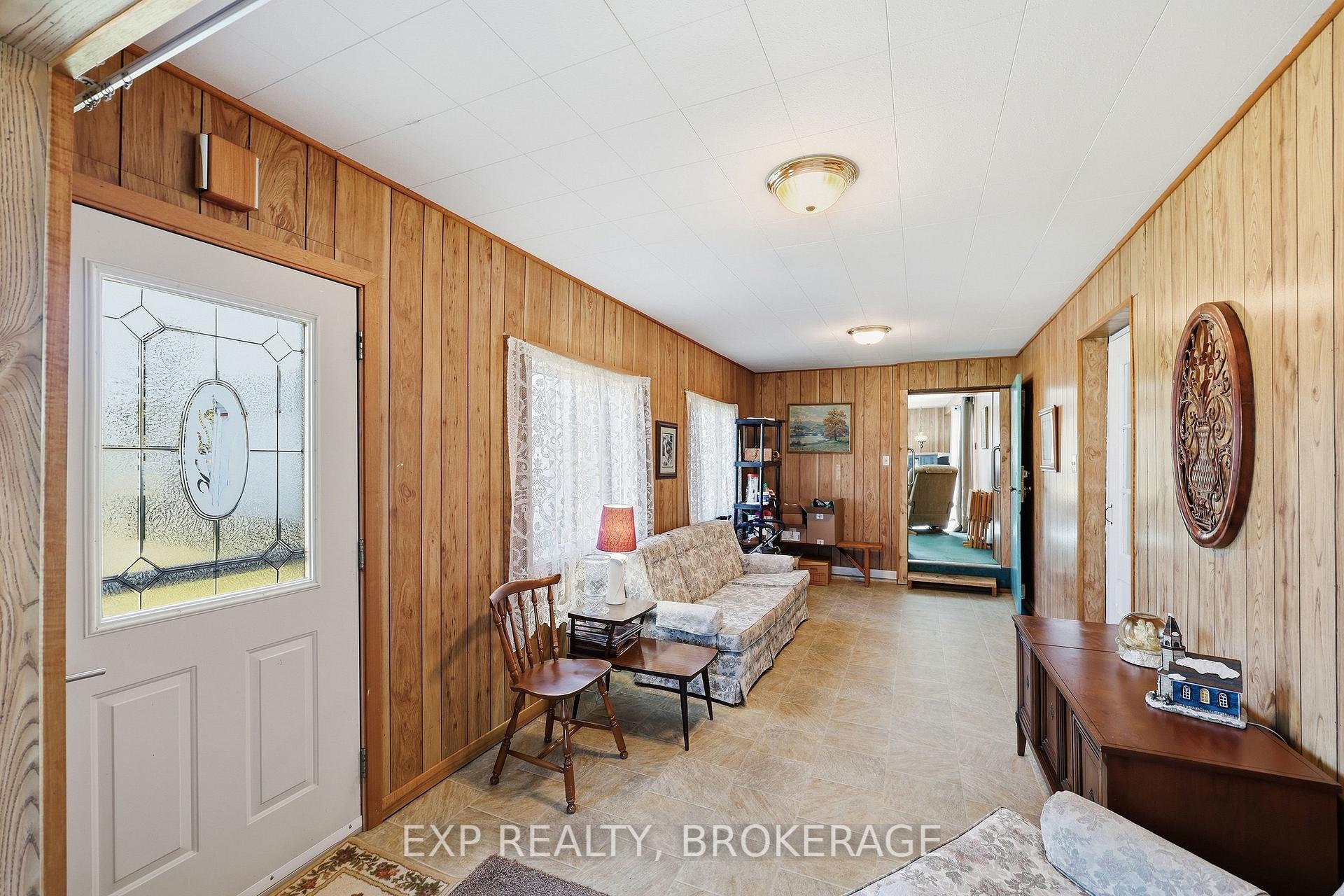 Photo 13 of 3542 Stagecoach Road, Frontenac, Frontenac South — HOMEH