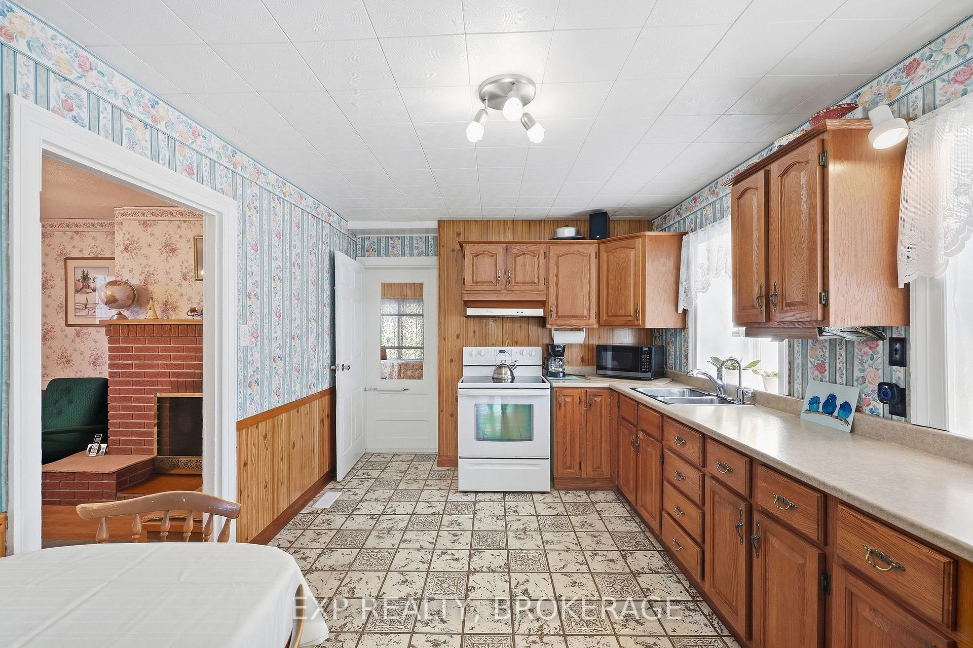 Photo 19 of 3542 Stagecoach Road, Frontenac, Frontenac South — HOMEH