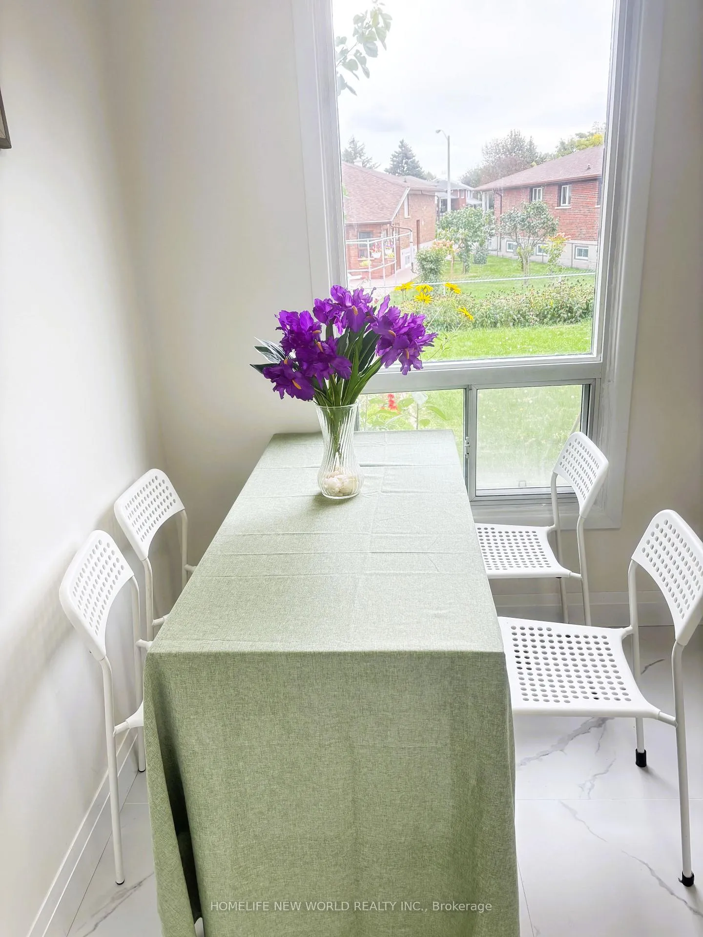 Photo 10 of 93 Corinthian Boulevard, Scarborough, L'Amoreaux — HOMEH