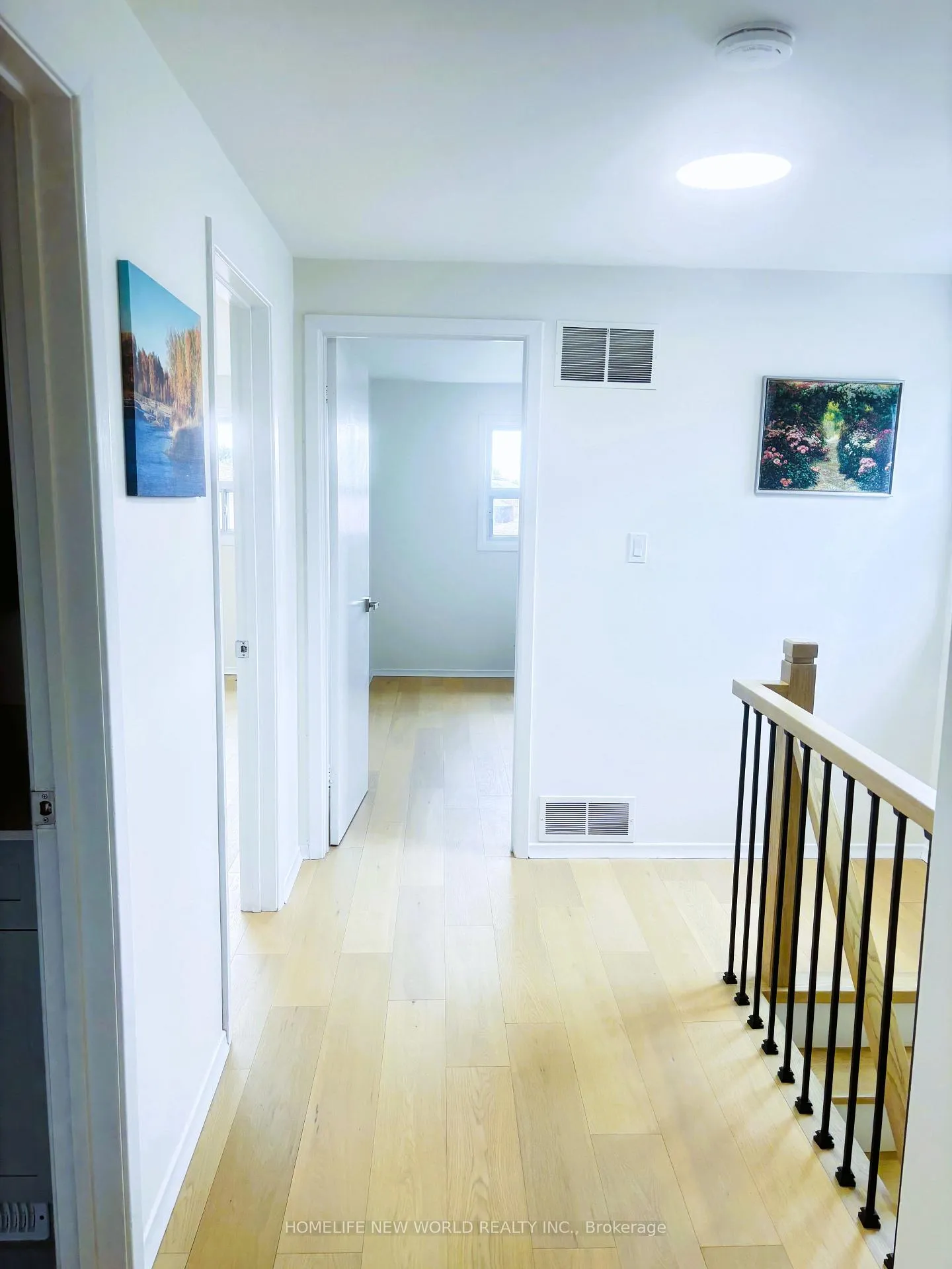 Photo 13 of 93 Corinthian Boulevard, Scarborough, L'Amoreaux — HOMEH