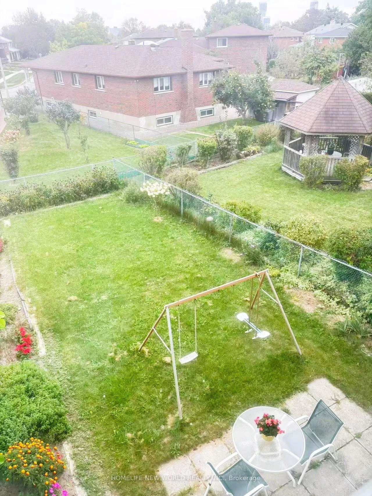 Photo 34 of 93 Corinthian Boulevard, Scarborough, L'Amoreaux — HOMEH