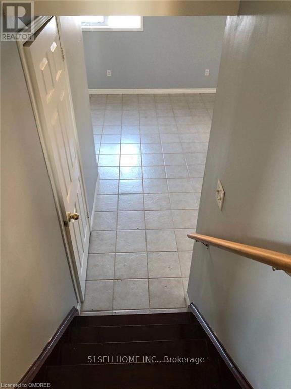 Photo 56 of 26 Featherwood Crescent, Hamilton, Stoney Creek Mountain — HOMEH