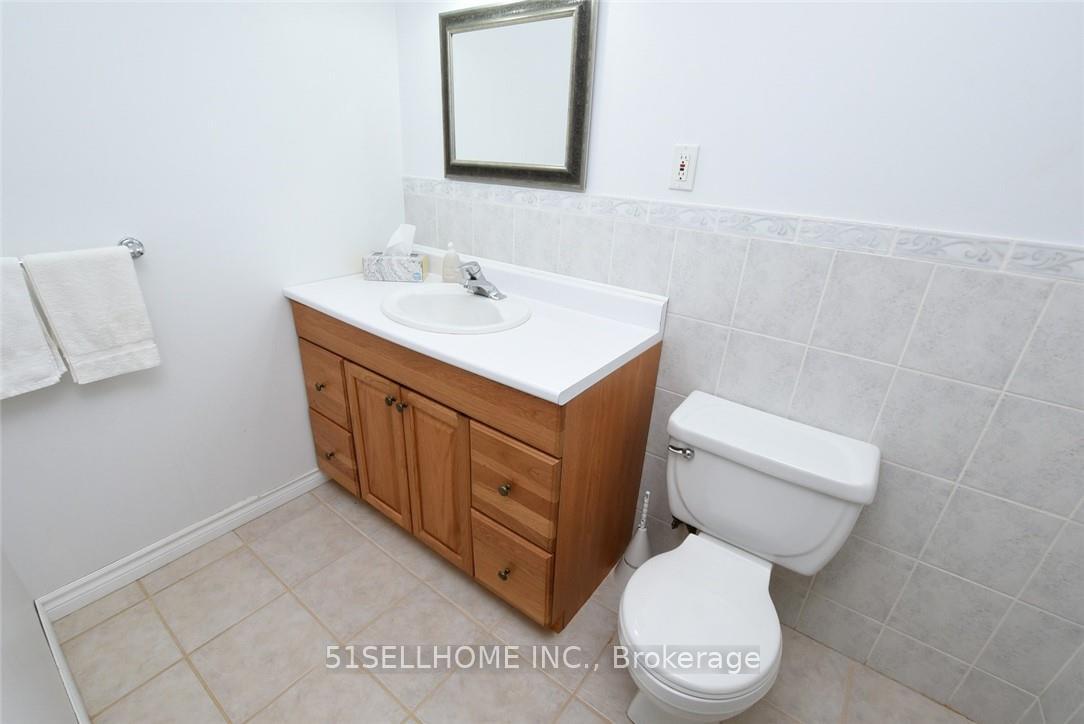 Photo 45 of 26 Featherwood Crescent, Hamilton, Stoney Creek Mountain — HOMEH