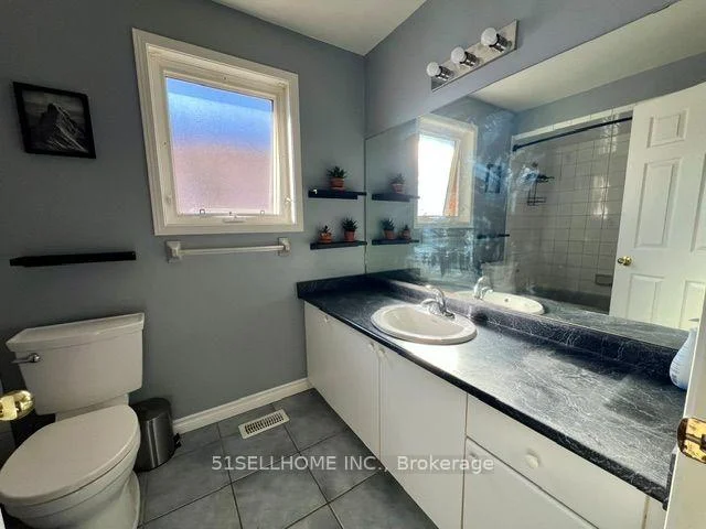 Photo 28 of 26 Featherwood Crescent, Hamilton, Stoney Creek Mountain — HOMEH