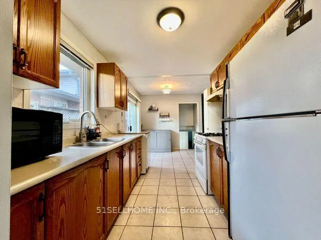 Photo 44 of 26 Featherwood Crescent, Hamilton, Stoney Creek Mountain — HOMEH